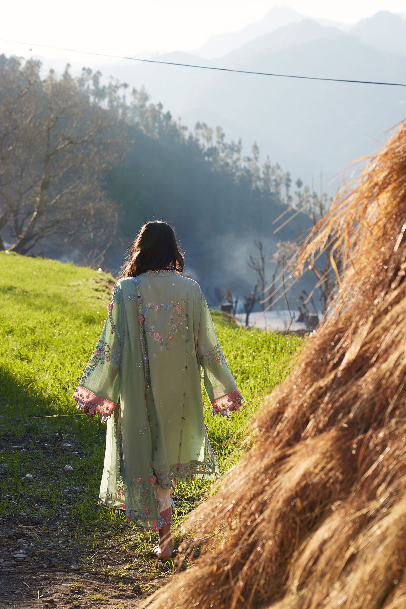 RUÌMĚI 瑞美 (ZL26-01 B)| Zaha Festive Lawn’26