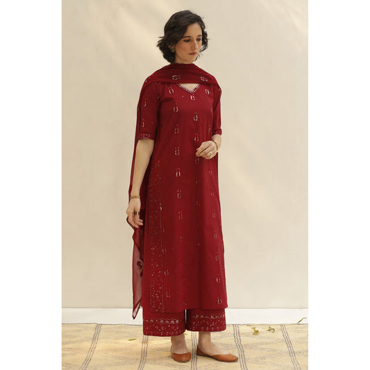 RED OUTFIT | DYOT