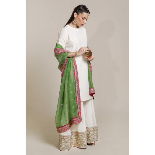 WHITE OUTFIT | DYOT | FESTIVE' 25