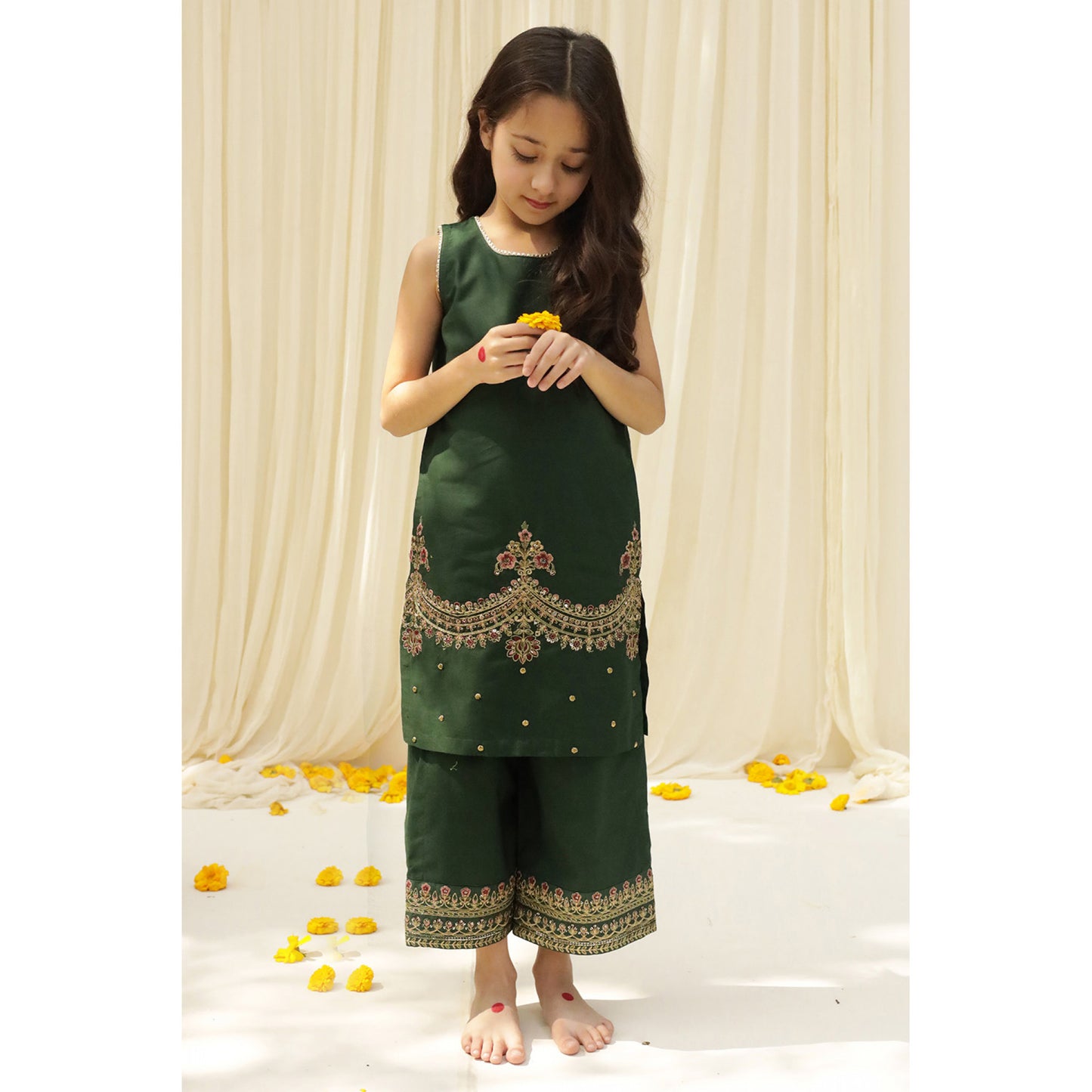 BOTTLE GREEN OUTFIT | CHOTI EID '23 | DYOT | KIDS WEAR