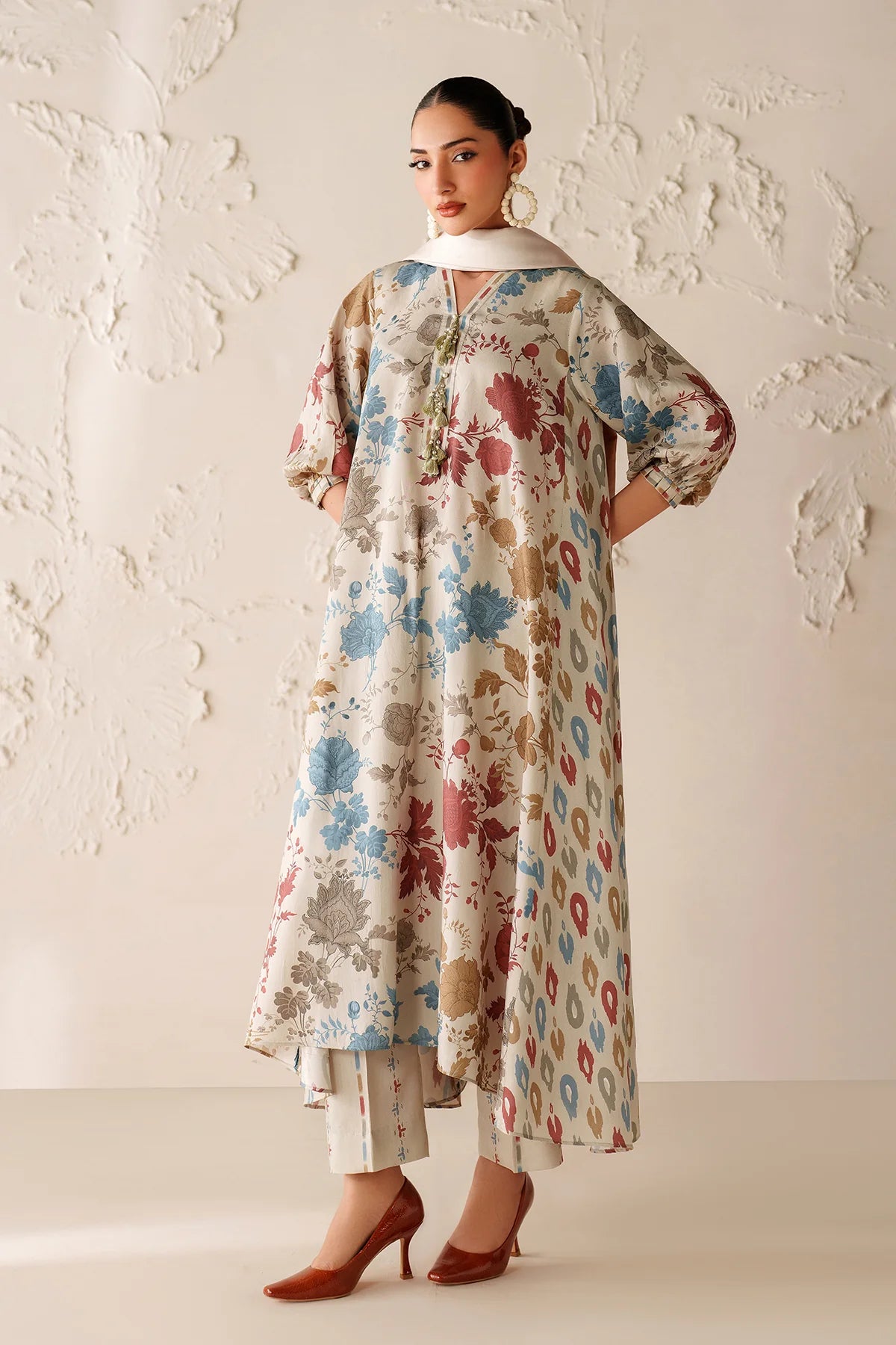 UF-4300 | DIGITAL PRINTED VISCOSE | Baroque