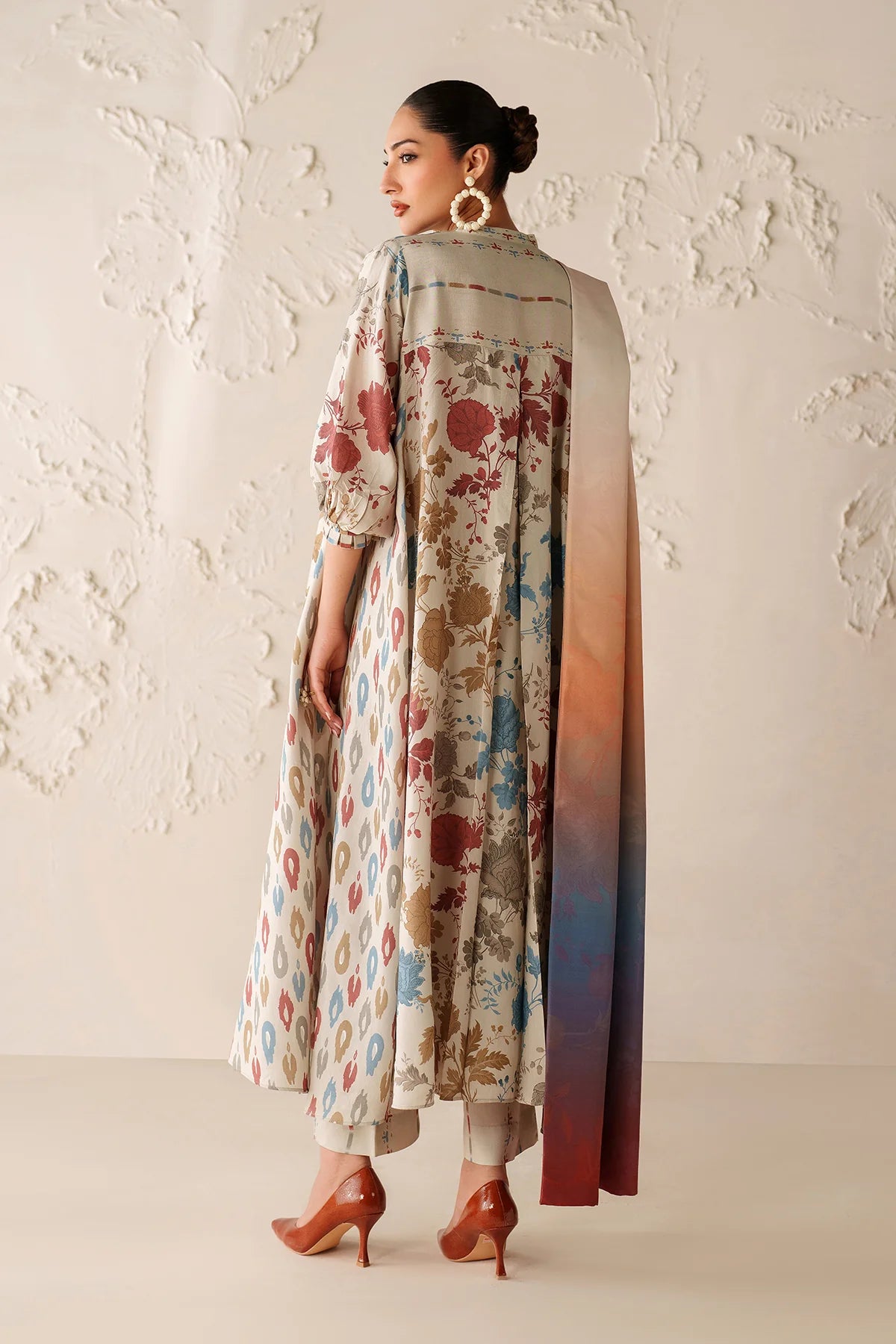 UF-4300 | DIGITAL PRINTED VISCOSE | Baroque