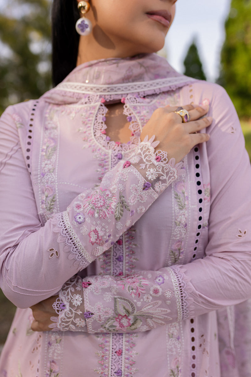 QM-05 CECILIA | Qline by Qalamkar Lawn 2025