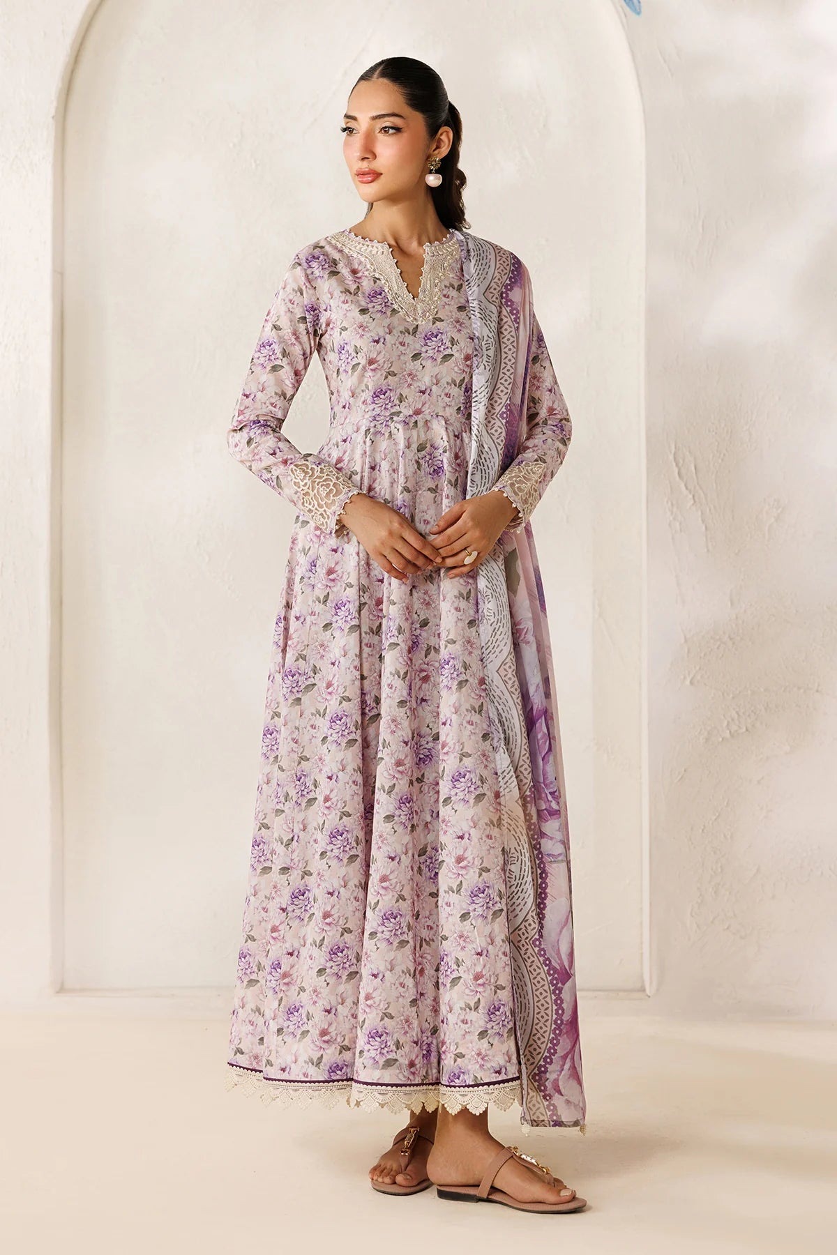 ESPR1348 | New In | Baroque