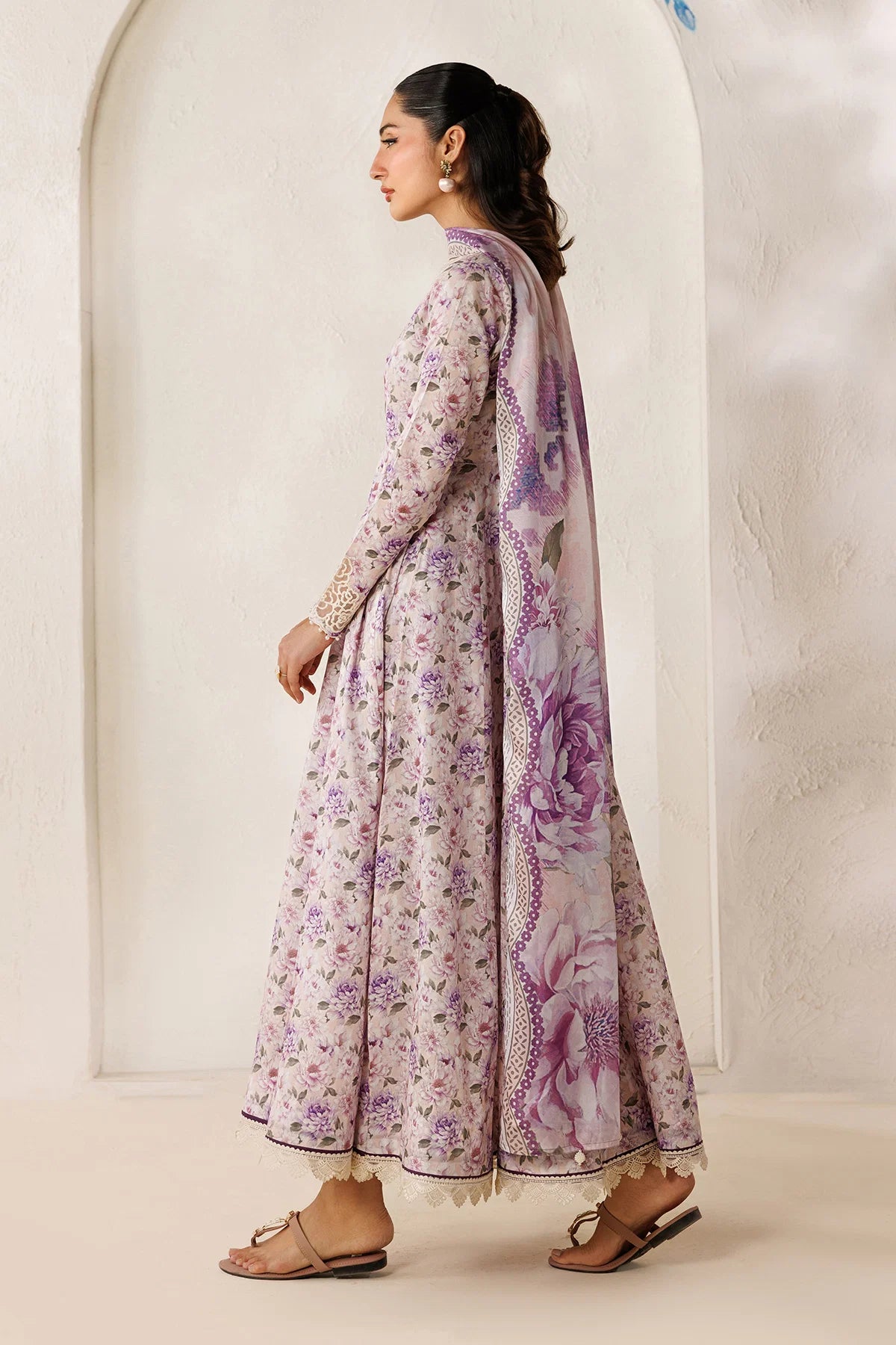 ESPR1348 | New In | Baroque