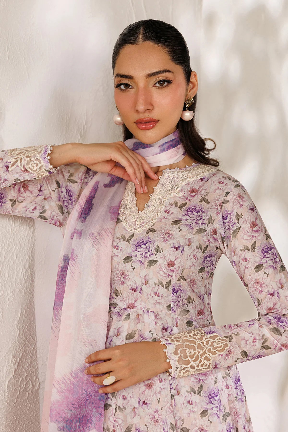 ESPR1348 | New In | Baroque