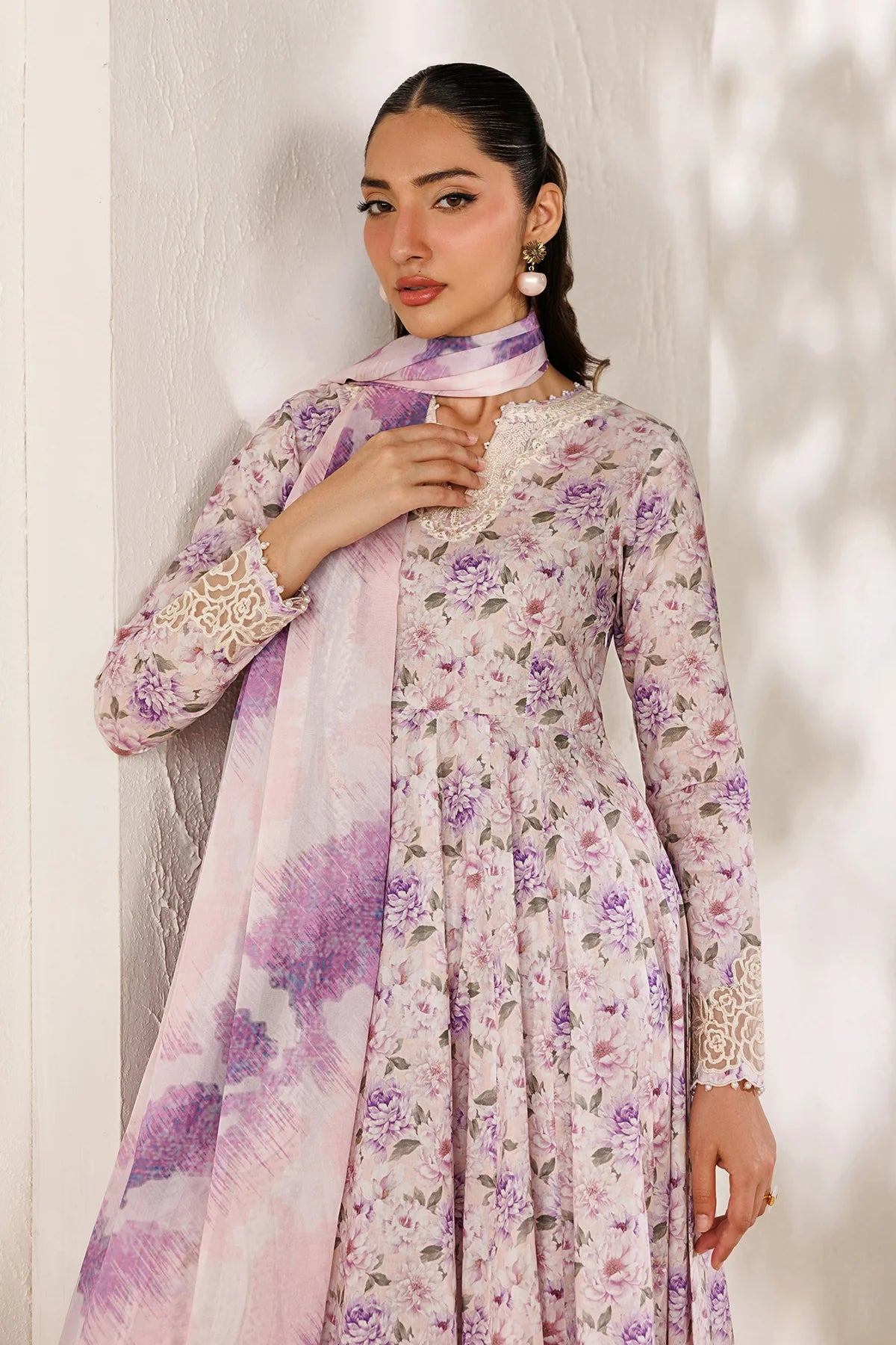 ESPR1348 | New In | Baroque
