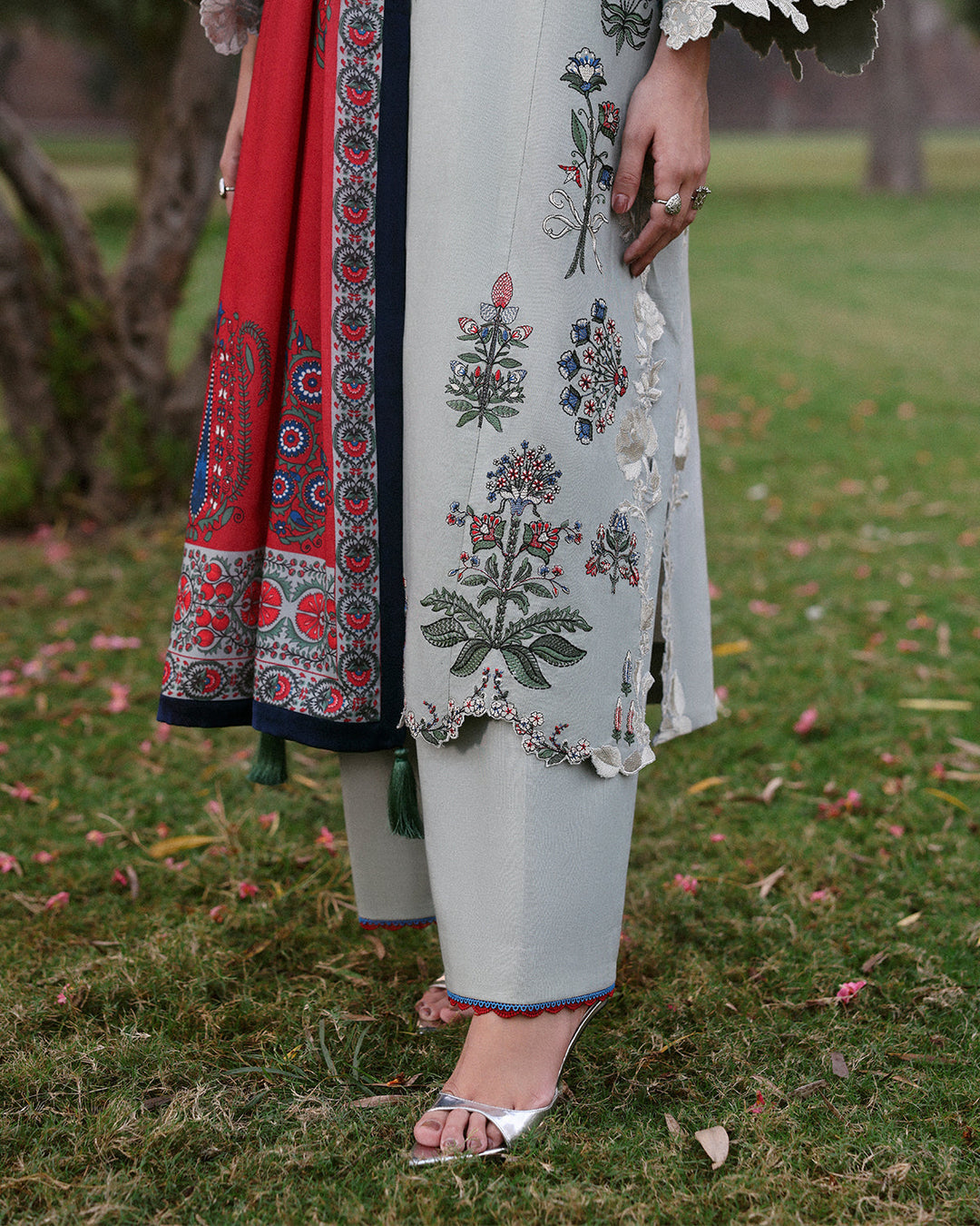 Heran | Jugnu Khaddar Unstitched’25