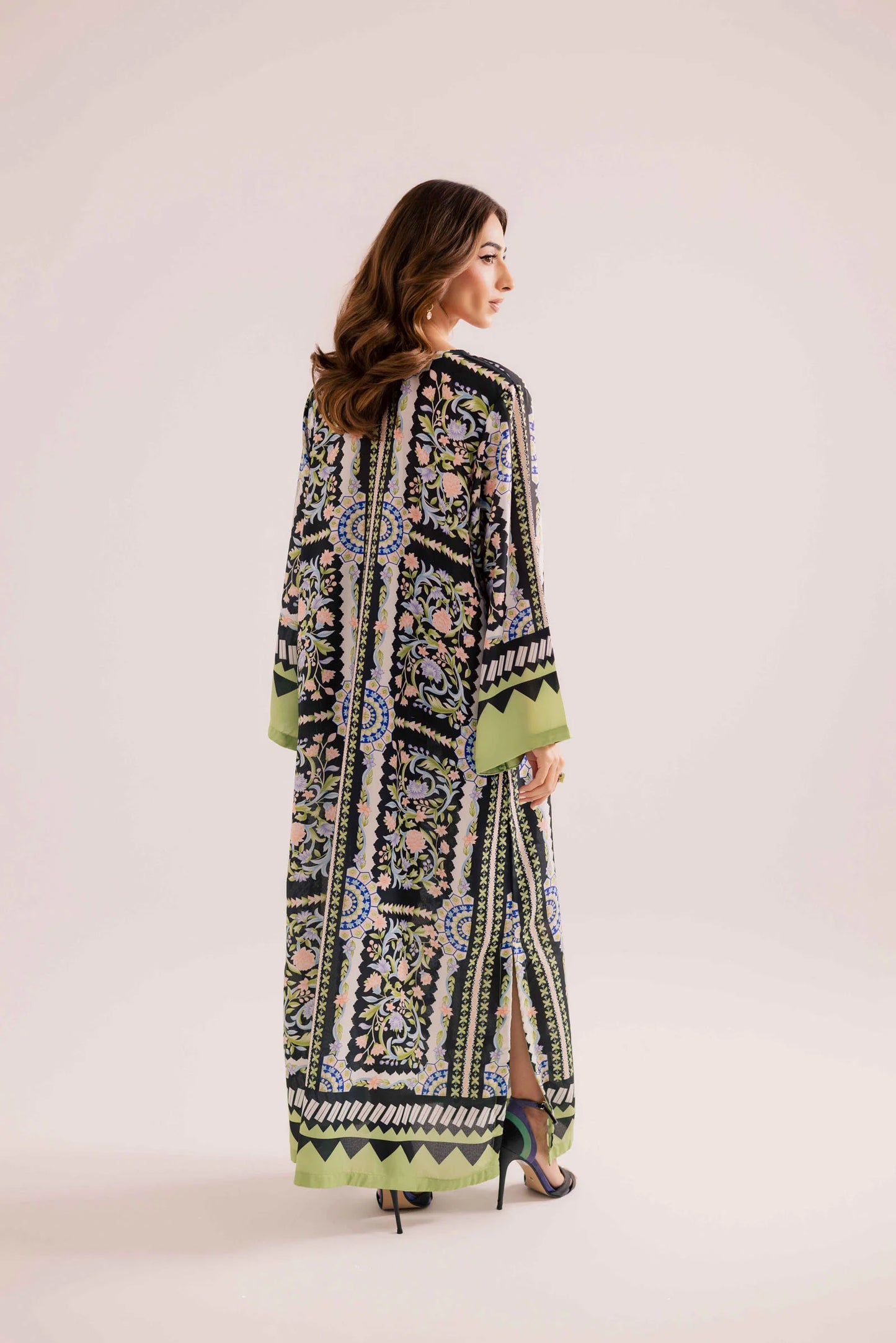 KF04 - Winter Printed Kaftaan | Winter Kaftaan | Silayi Pret