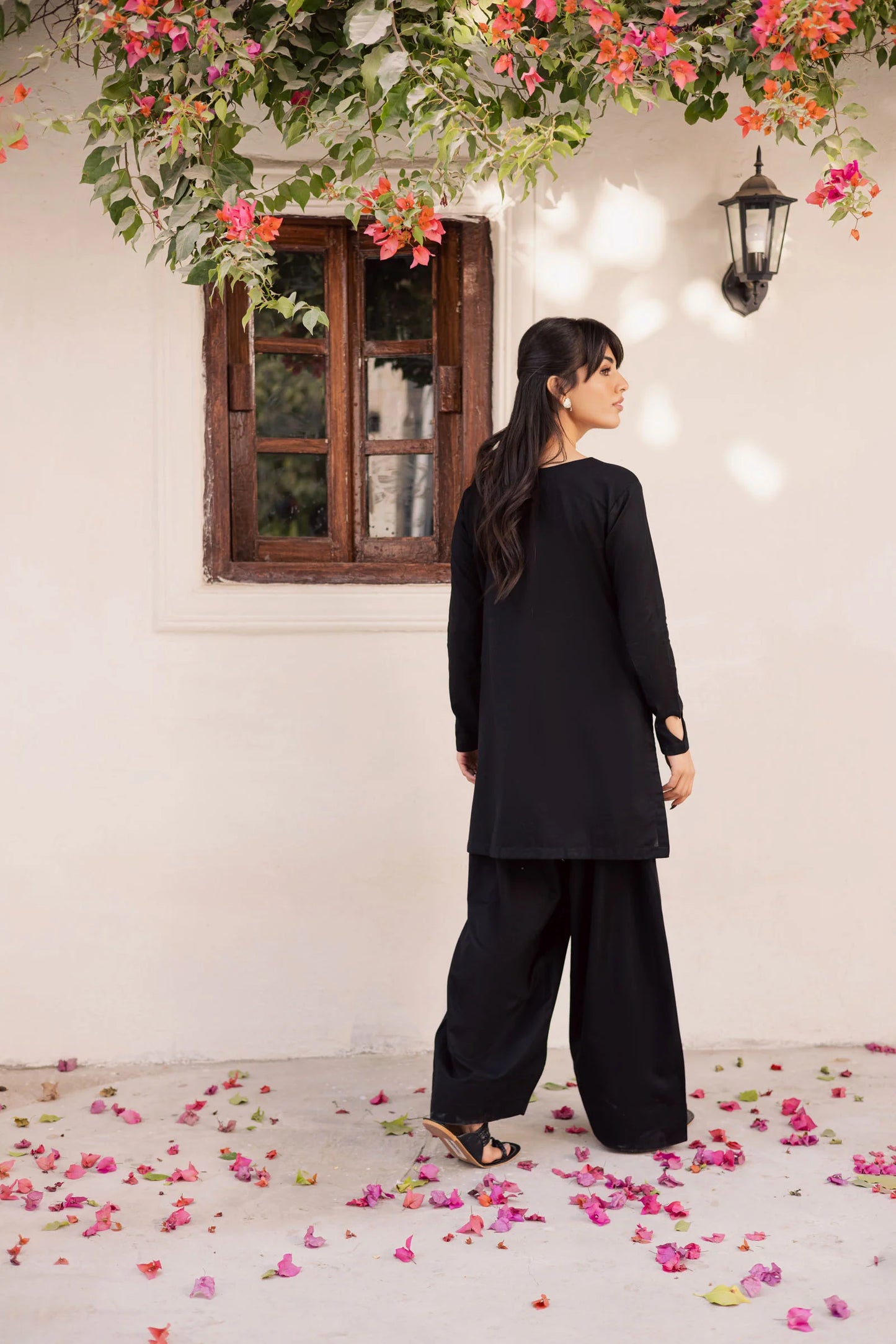 2PC Khaddar Solid HSK 06 – Black | Winter Solids | Silayi Pret