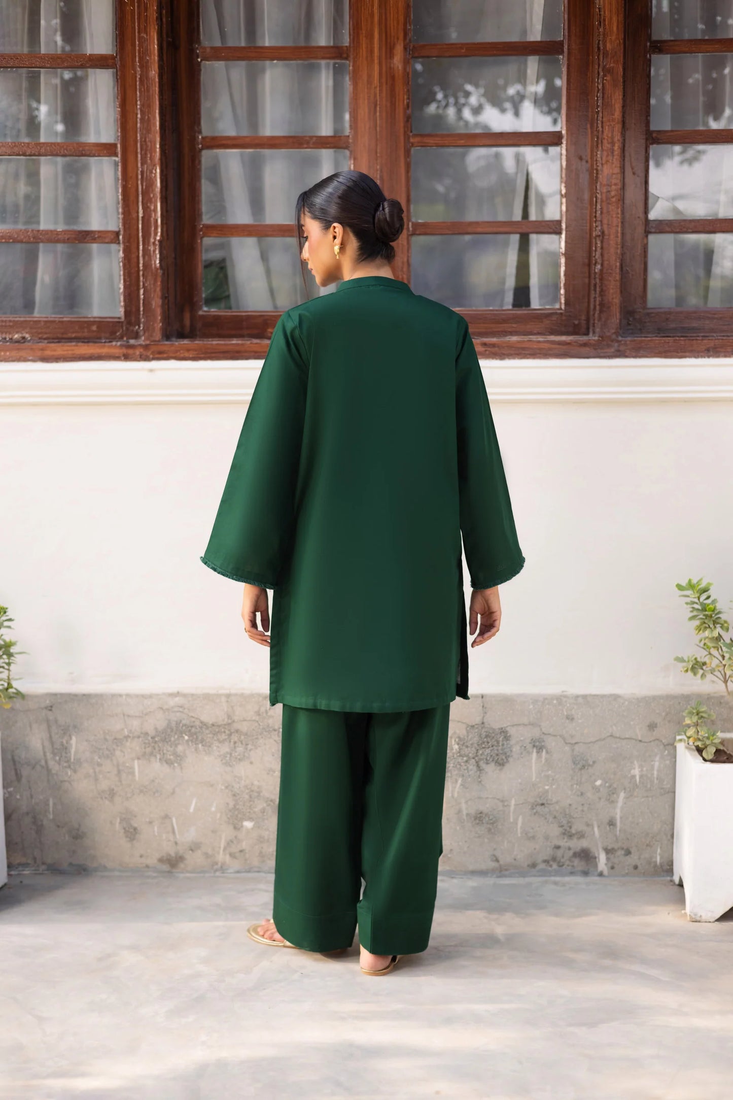 2 PC Khaddar Solid FSK 03 – Bottle Green | Winter Solids | Silayi Pret