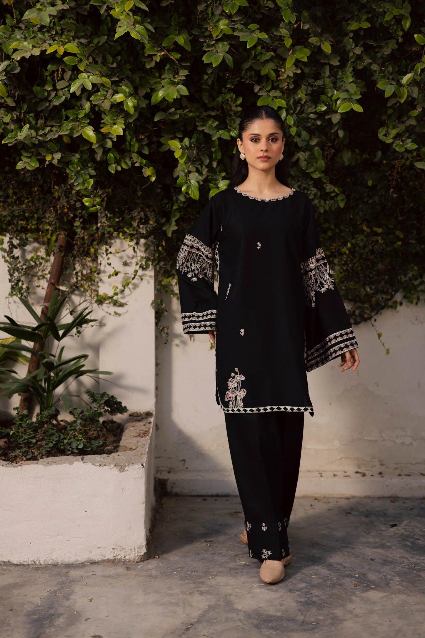 2PC Winter Embroidered Dress-1176 | Winter Edit | Silayi Pret