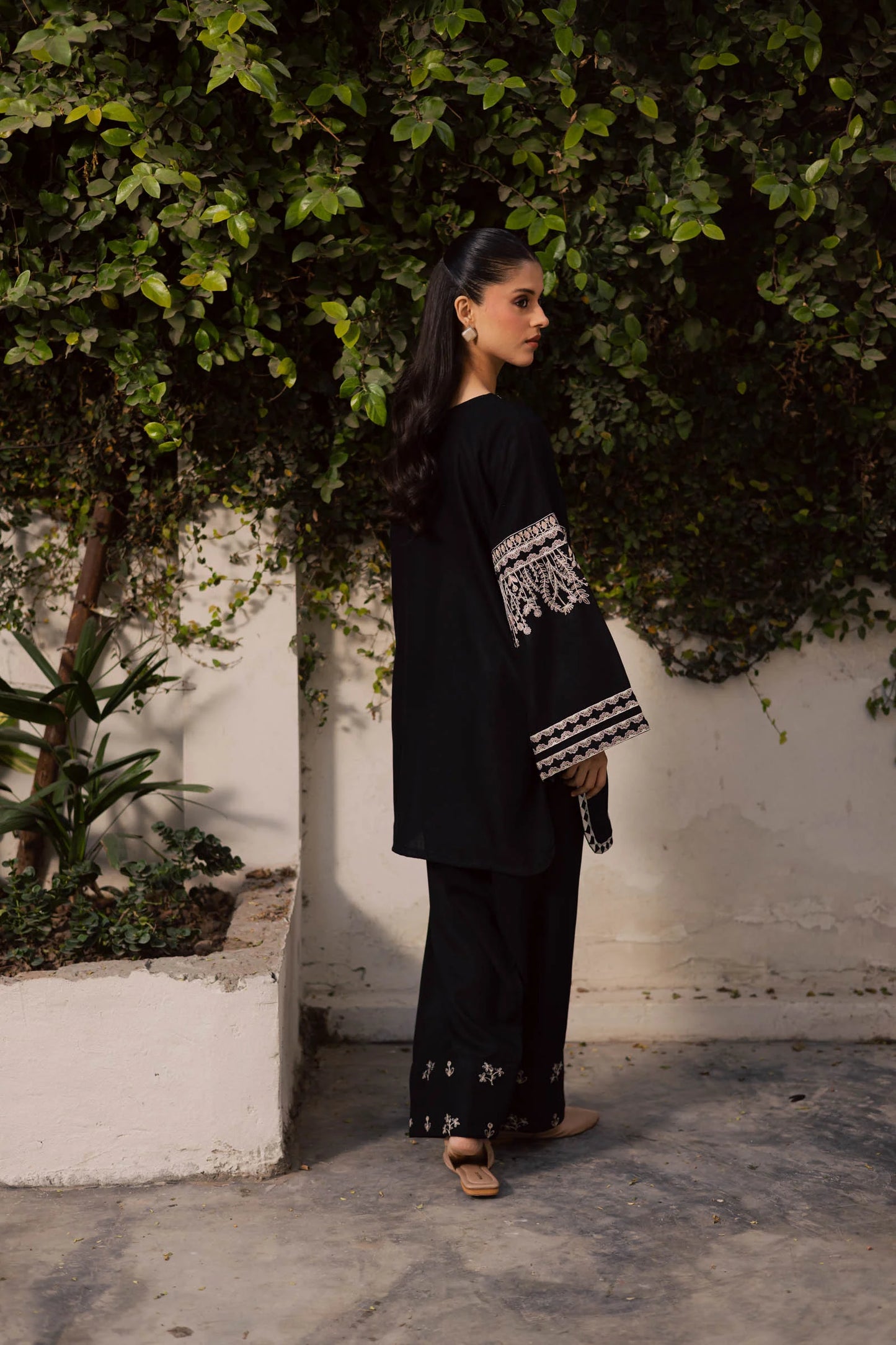 2PC Winter Embroidered Dress-1176 | Winter Edit | Silayi Pret