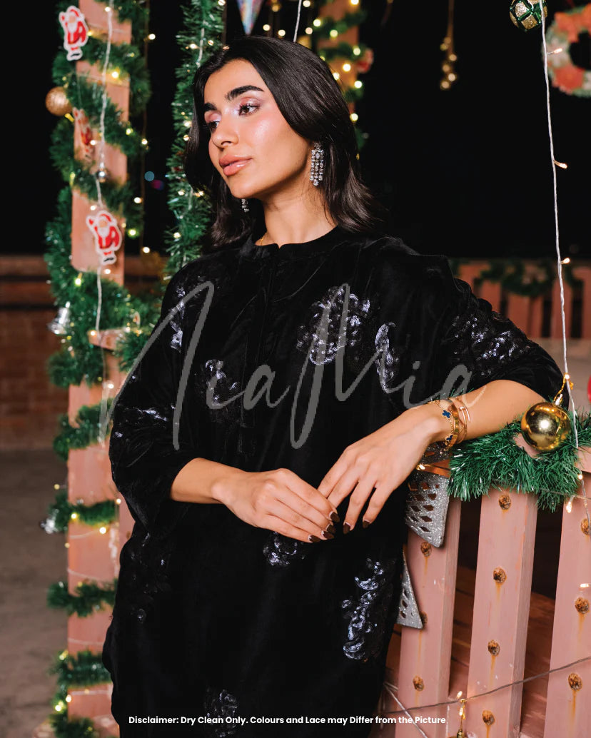 Eclipse | Winter Edit I |  Nia Mia