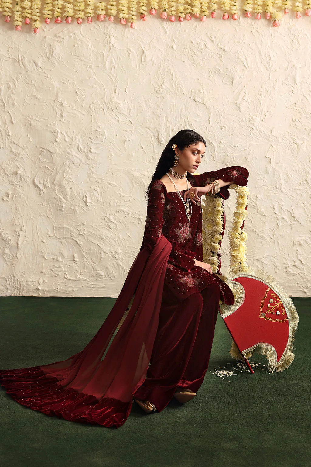 KV-65 | VELVET MUSES '25 | VANYA