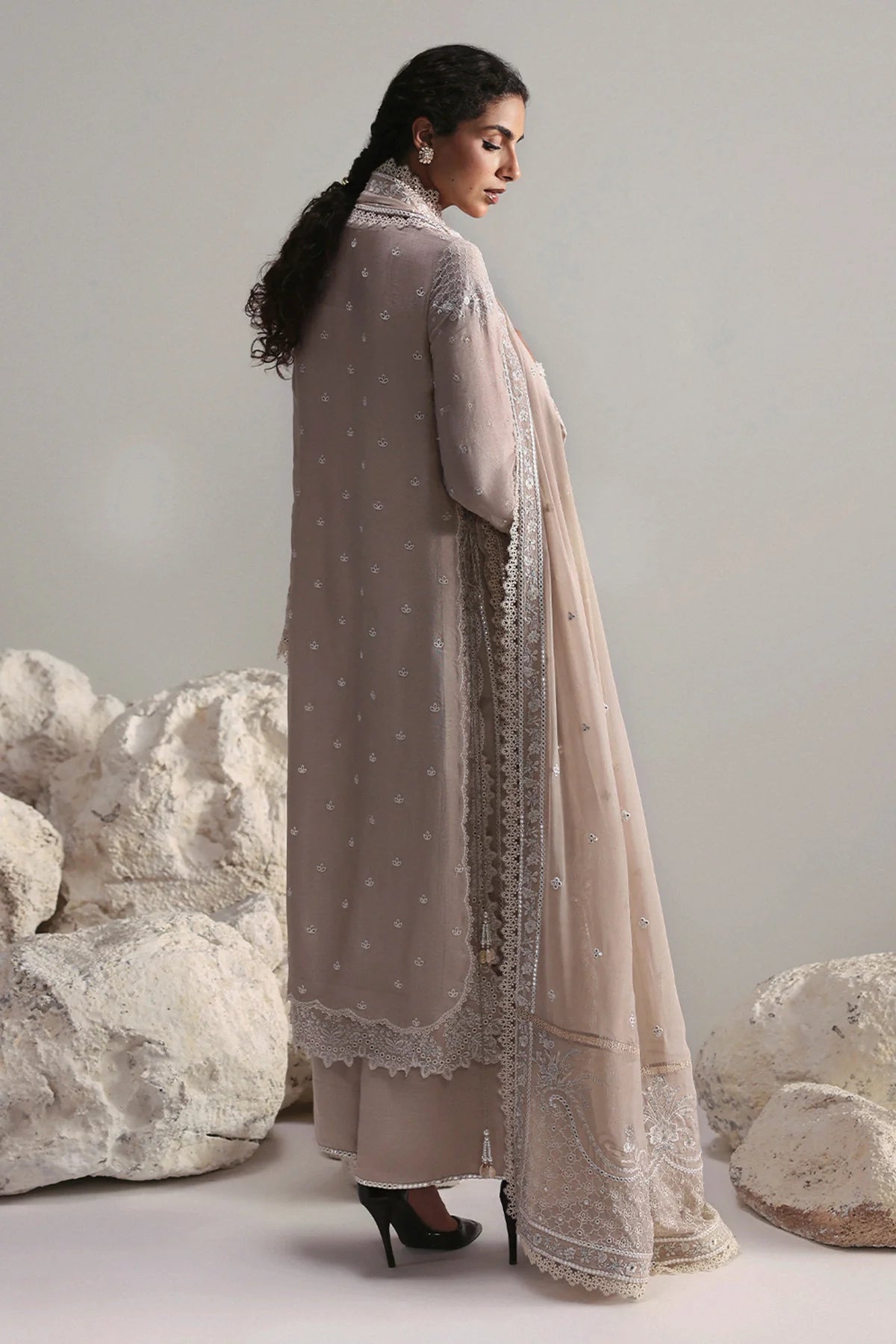 XAVIAN | LUXURY PRET | AFROZEH