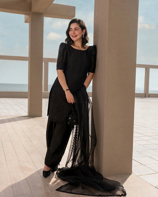 Temirah | Reina | Faiza Saqlain