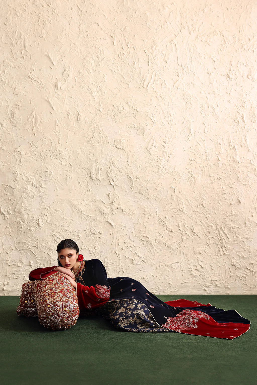 KV-72 | VELVET MUSES '25 | VANYA