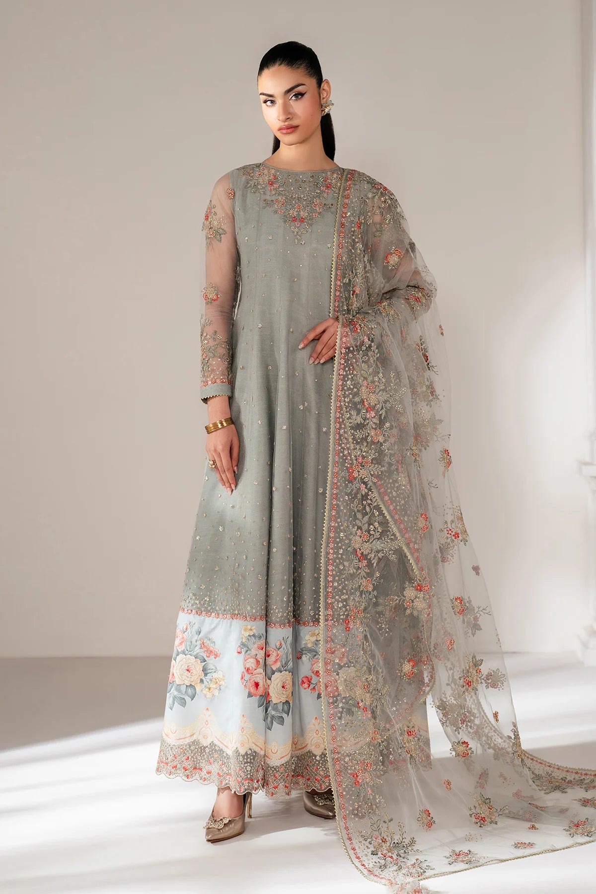 EFPR1101 | New In | Baroque