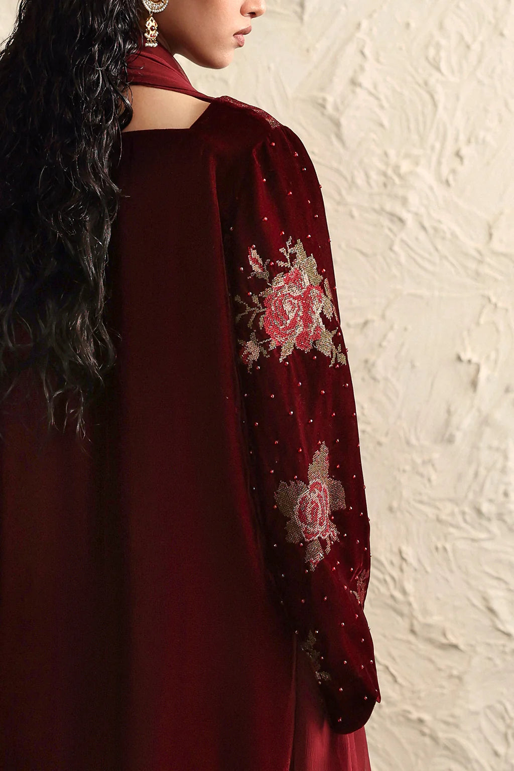 KV-65 | VELVET MUSES '25 | VANYA