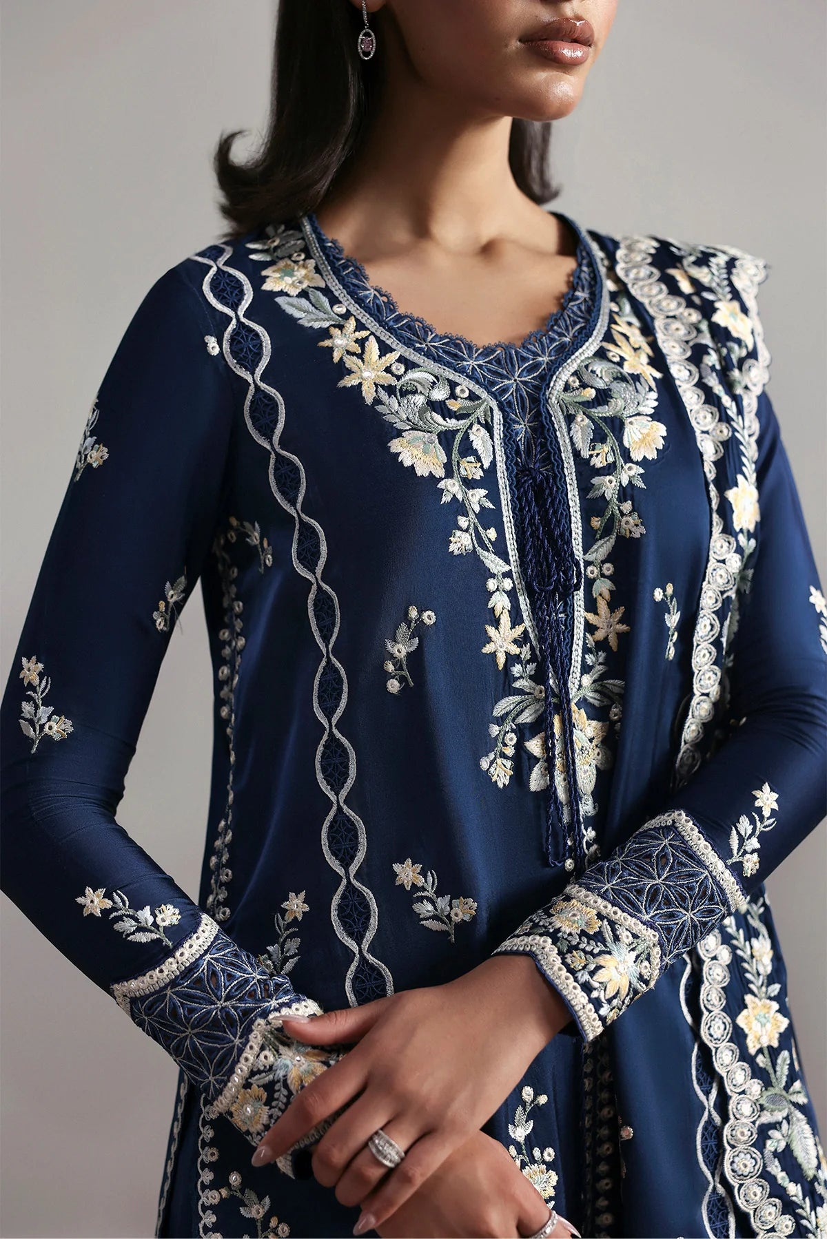 ALARA | LUXURY PRET | AFROZEH