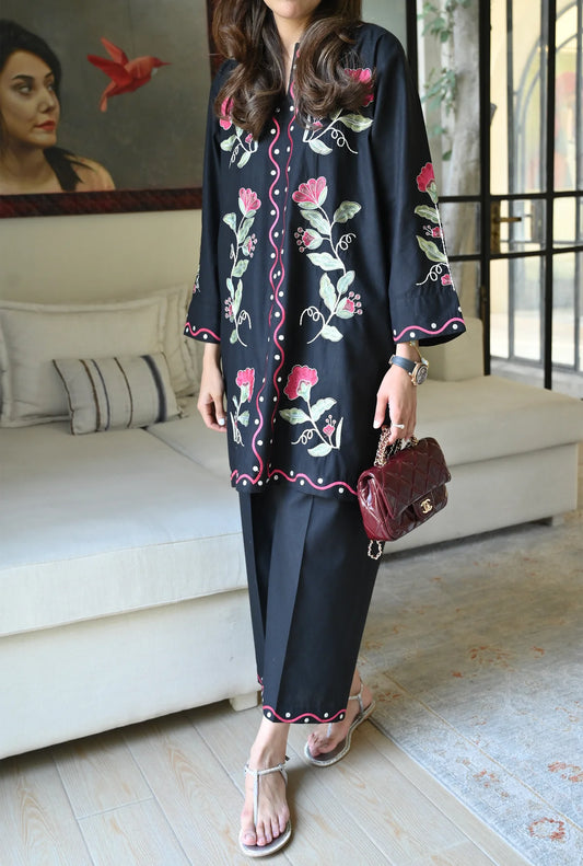 Black Paradise | LA PRET