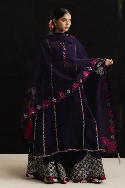 IMAYA | STUDIO PORTRAITS | Zara Shahjahan