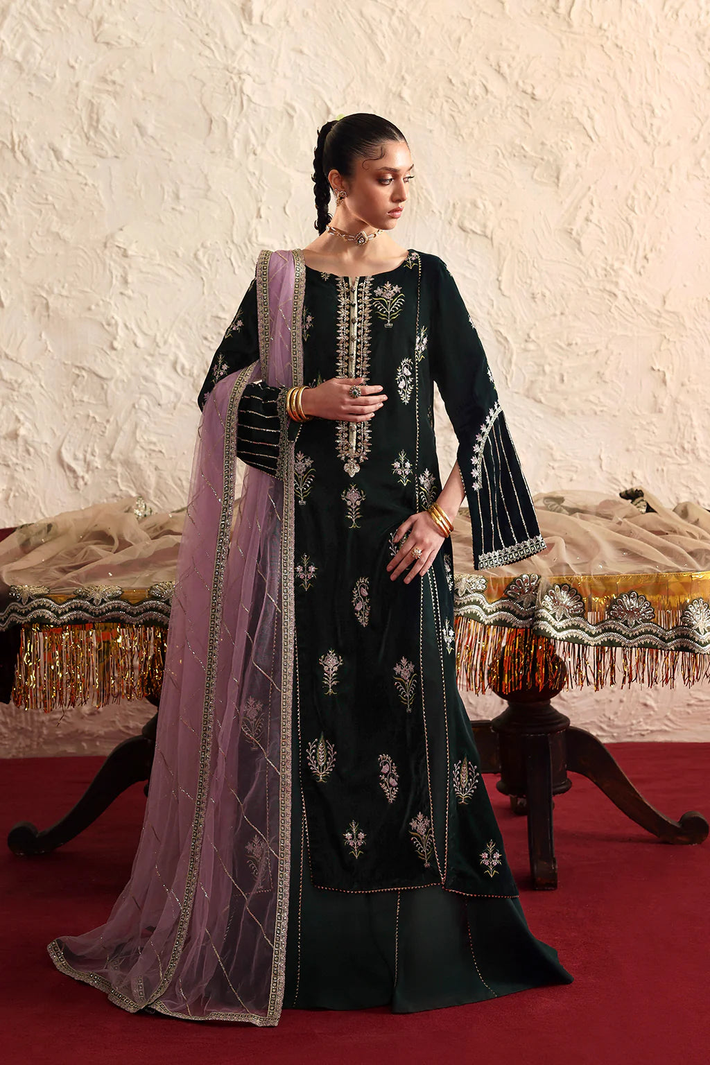 KV-66 | VELVET MUSES '25 | VANYA