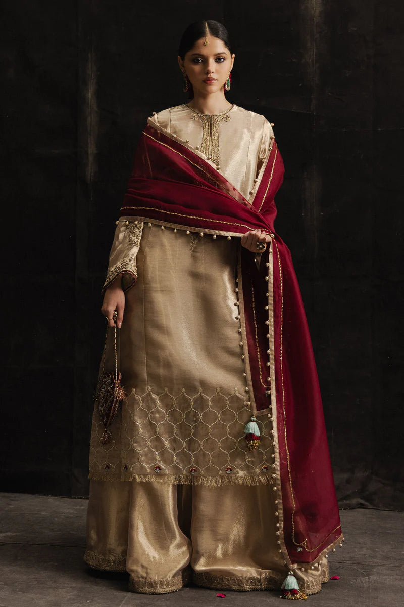 ZARIYAB | STUDIO PORTRAITS | Zara Shahjahan