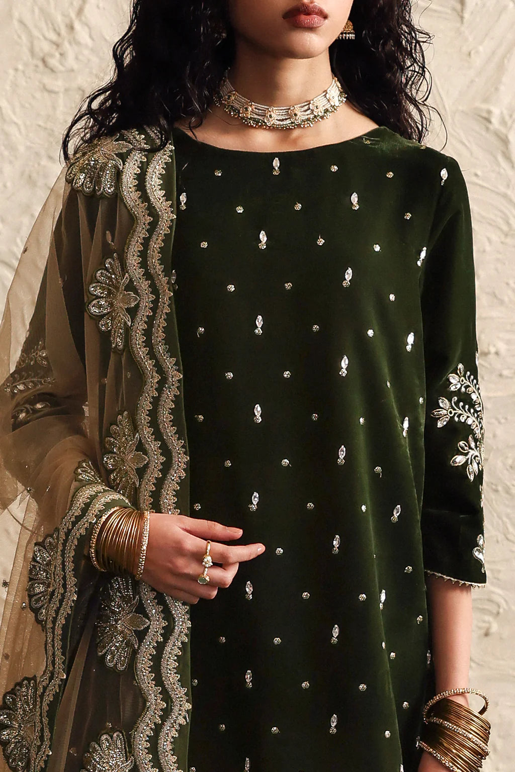 KV-71 | VELVET MUSES '25 | VANYA