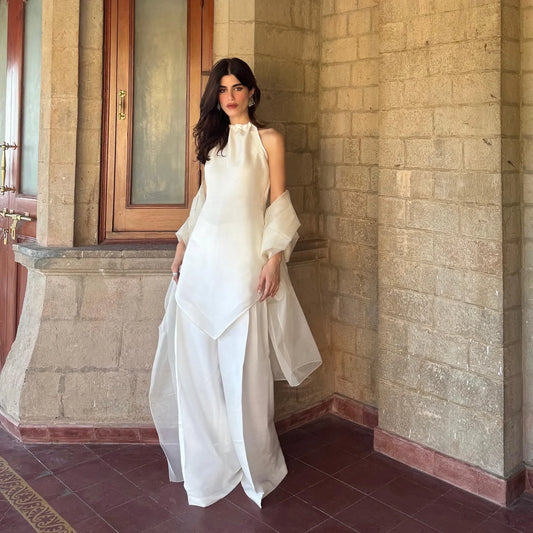 Signature Simplicity | SADAF KANWAL