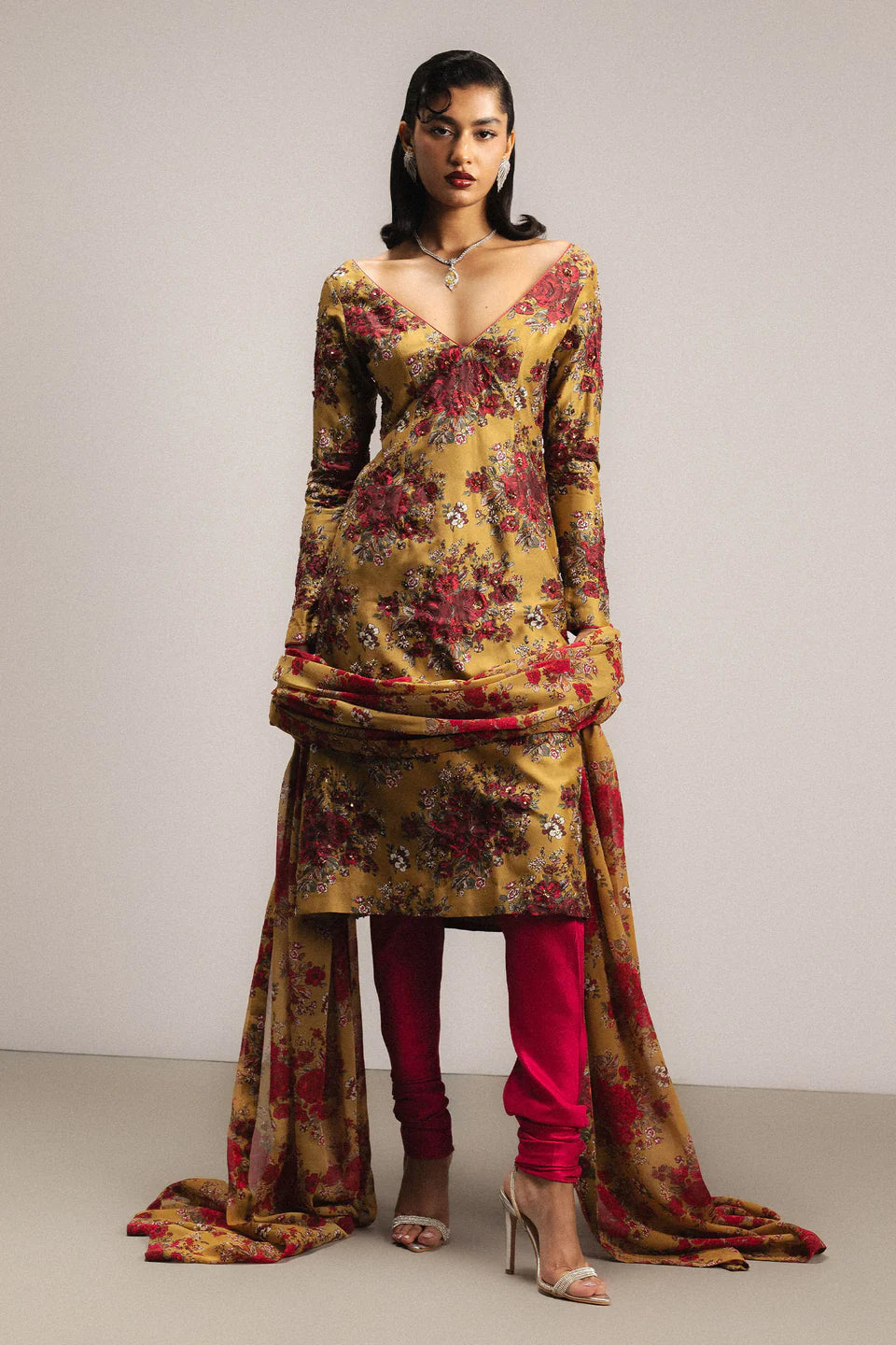 ZR25SE5010 | STUDIO ZSJ