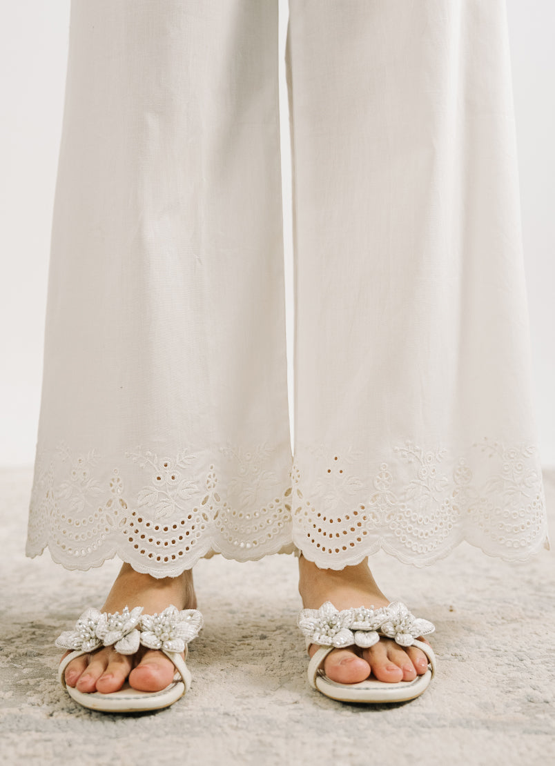 15785/101/101 | NEW ARRIVALS BOTTOMS | IMAGE