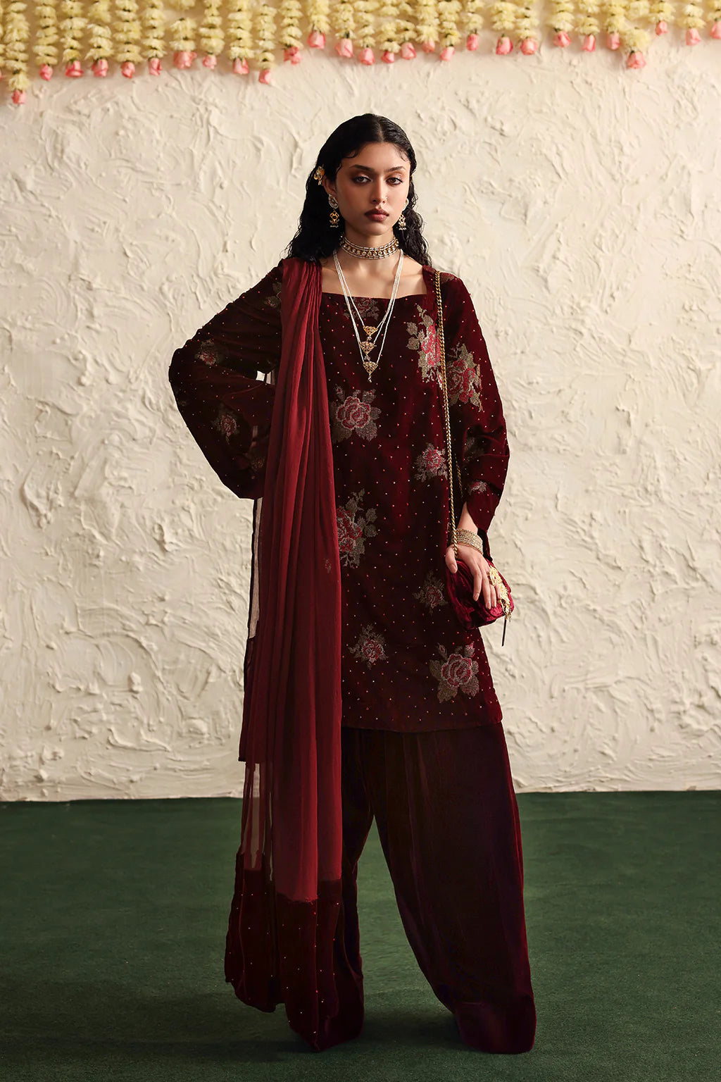 KV-65 | VELVET MUSES '25 | VANYA