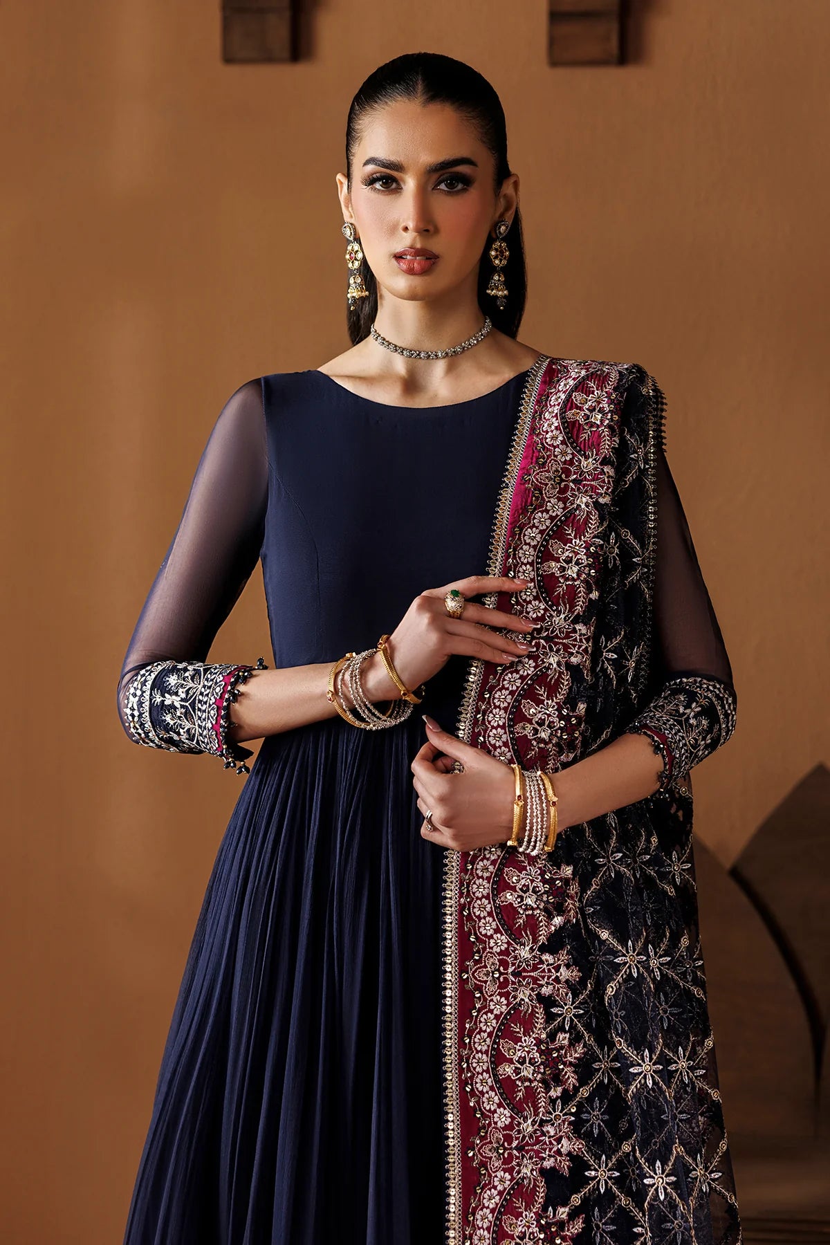 EFPR1283 | New In | Baroque