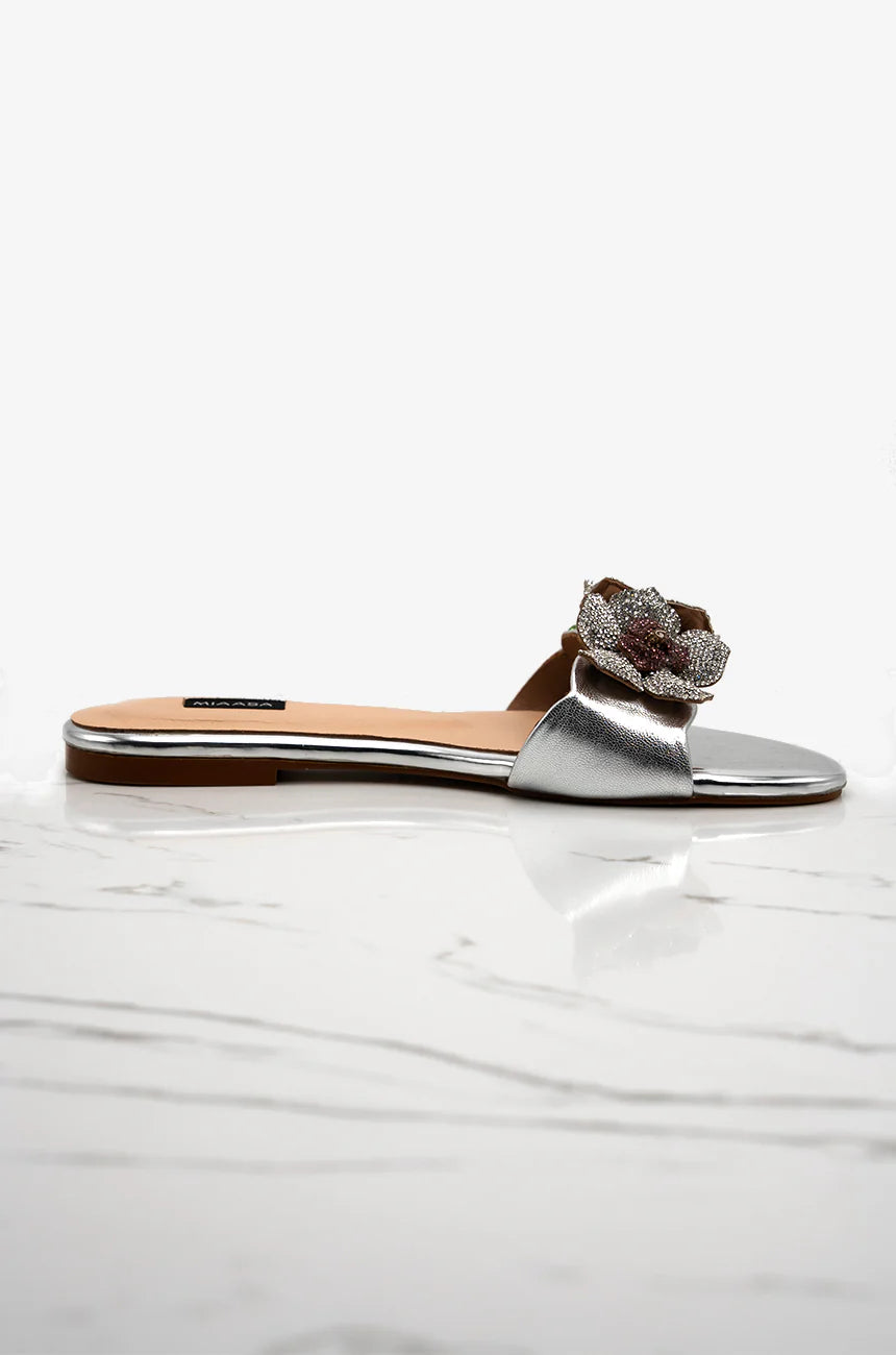 Léonie - Silver | Zilal - The Ramadan Edit | Miaasa | Footwear