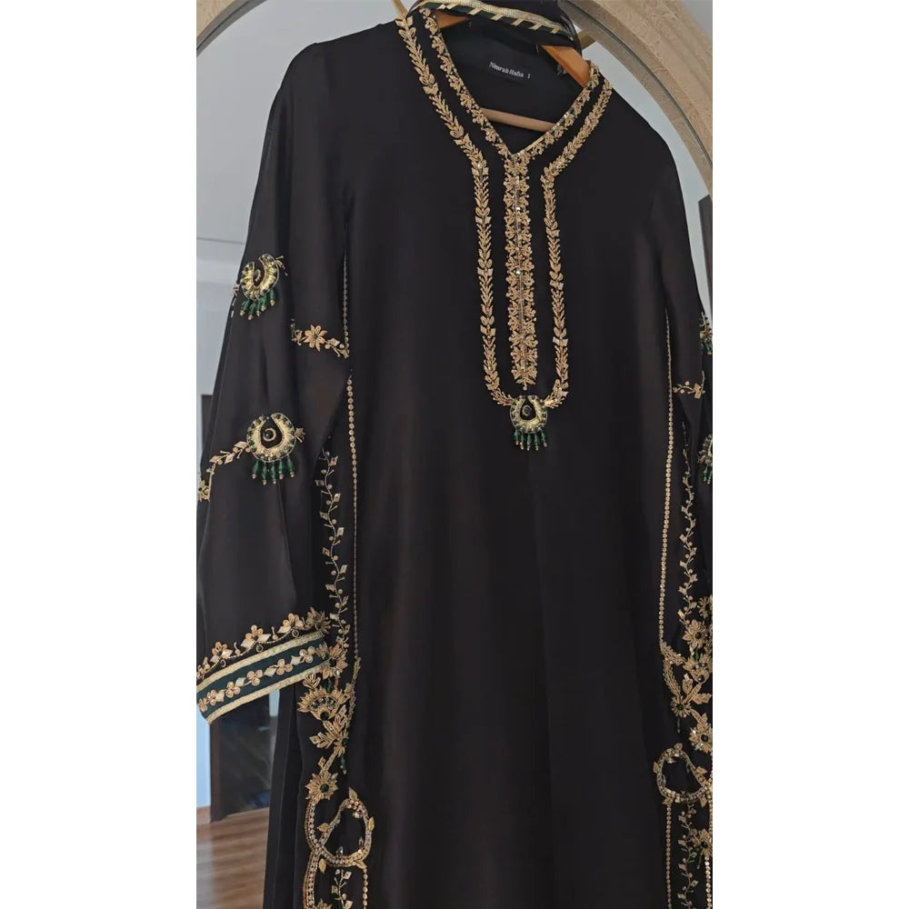 Shyra x Black | NIMRAH HAFSA