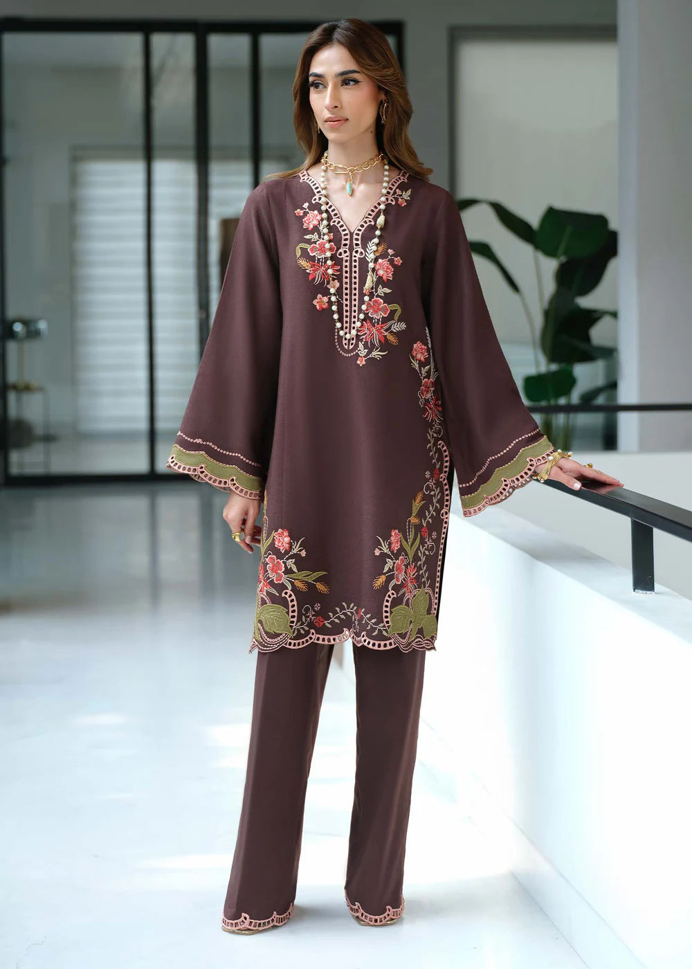 Vera | Basic Pret'26 | Saira Shakira