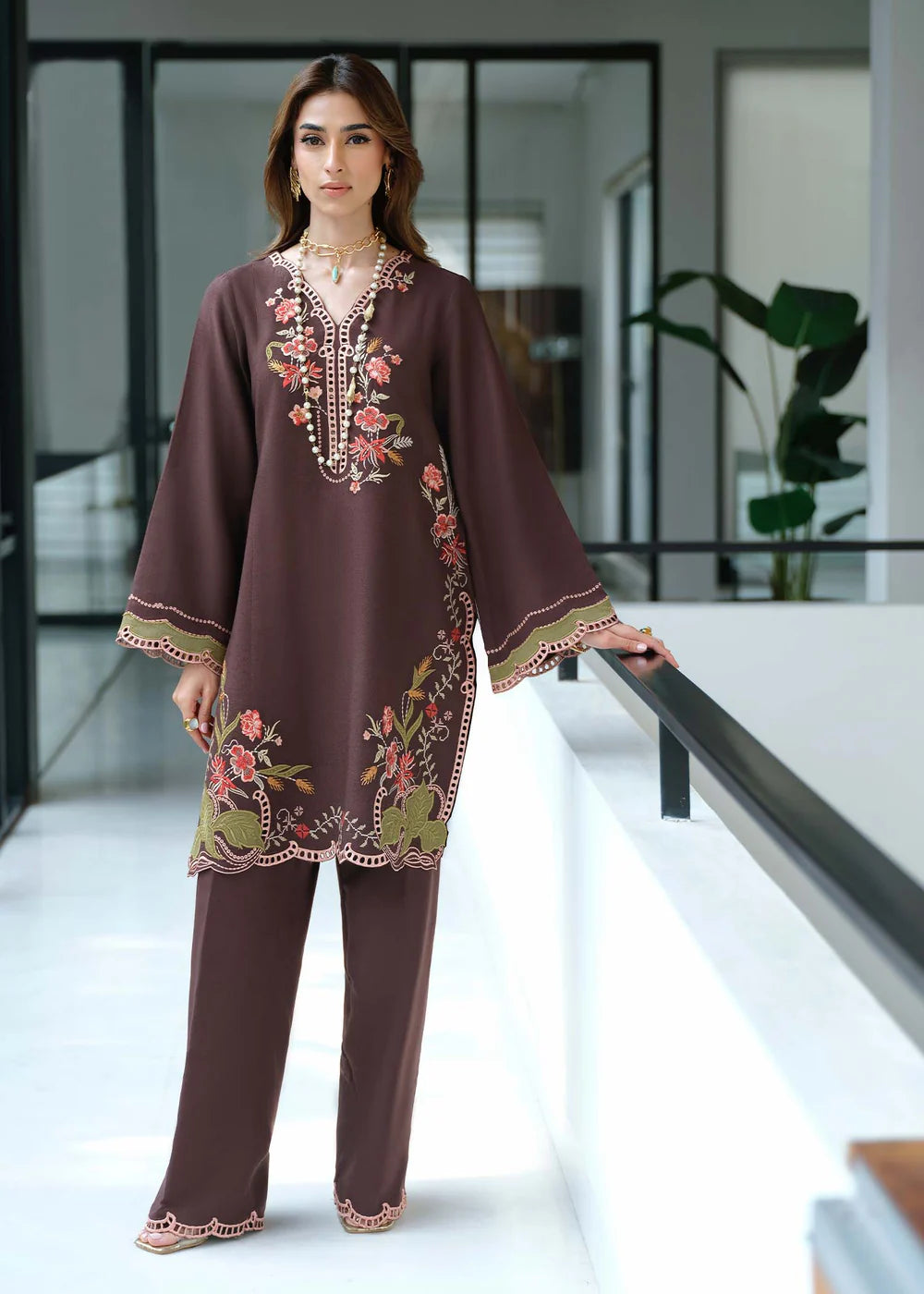 Vera | Basic Pret'26 | Saira Shakira