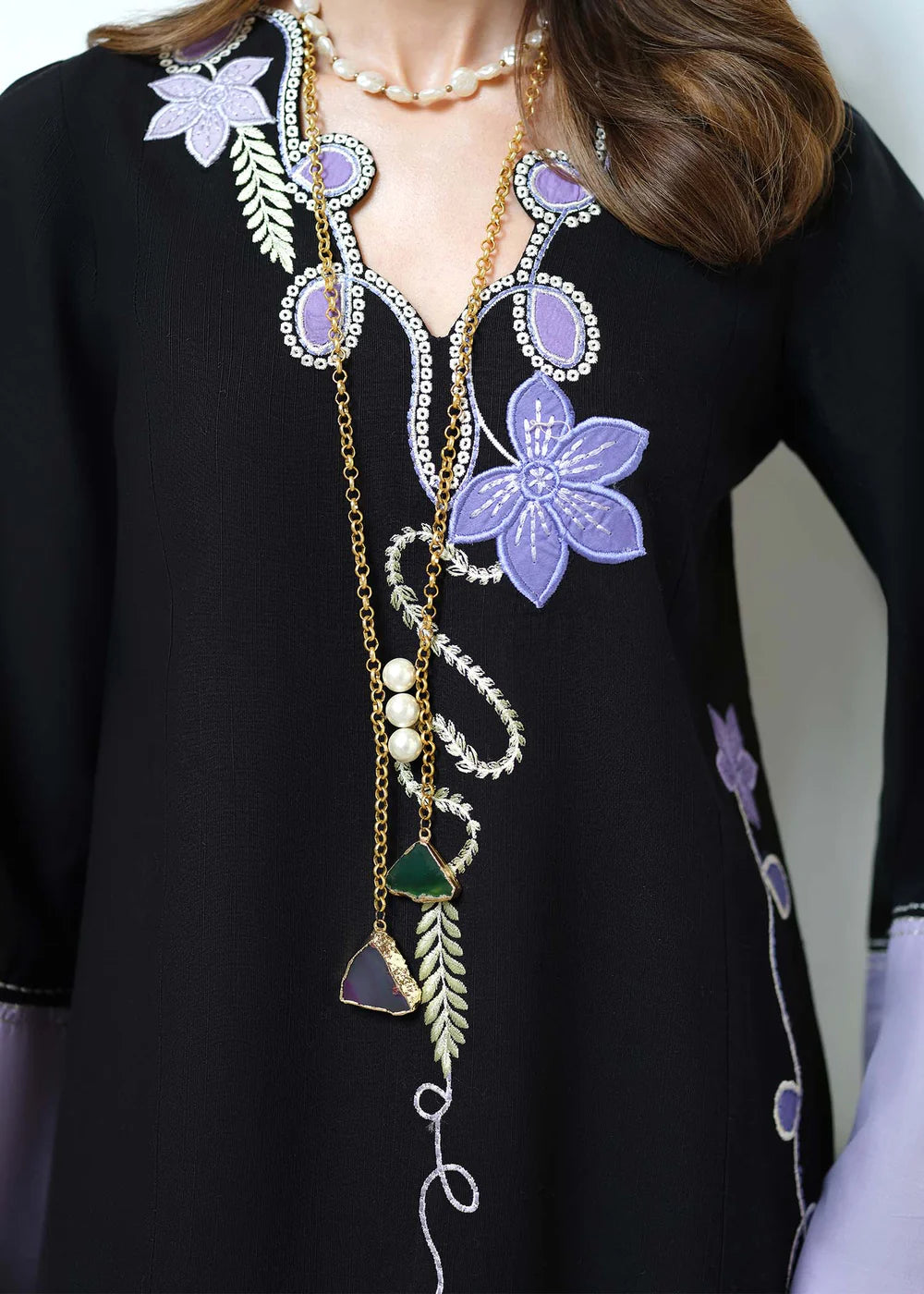 Luna | Basic Pret'26 | Saira Shakira