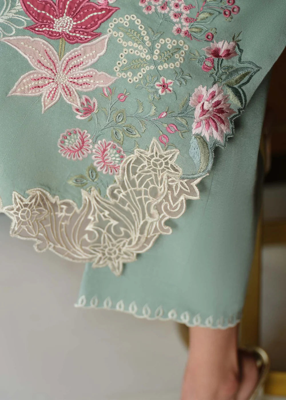 Aire | Basic Pret'26 | Saira Shakira