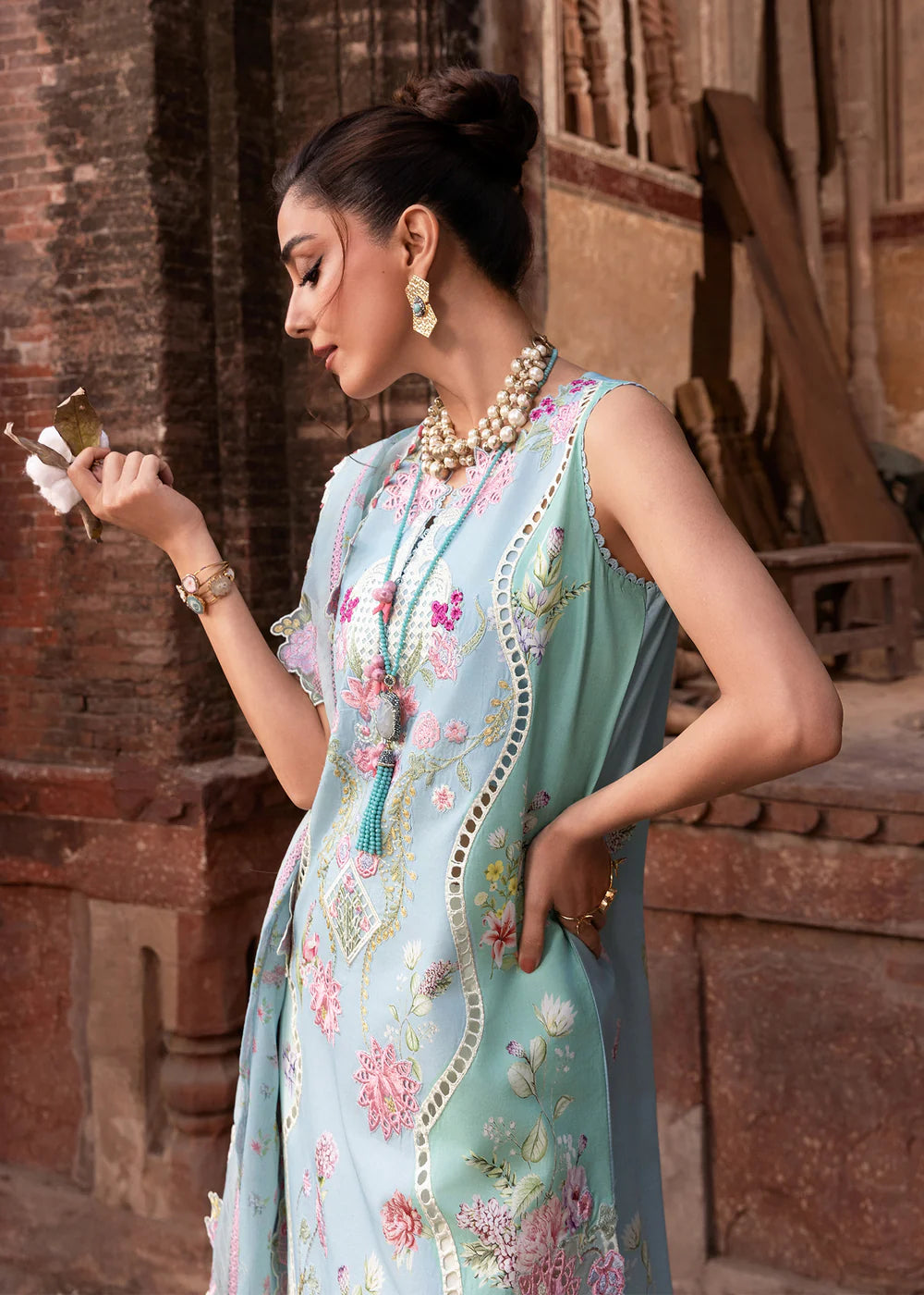 FAYE-7-B | Breeze Unstitched Lawn'26 | Saira Shakira