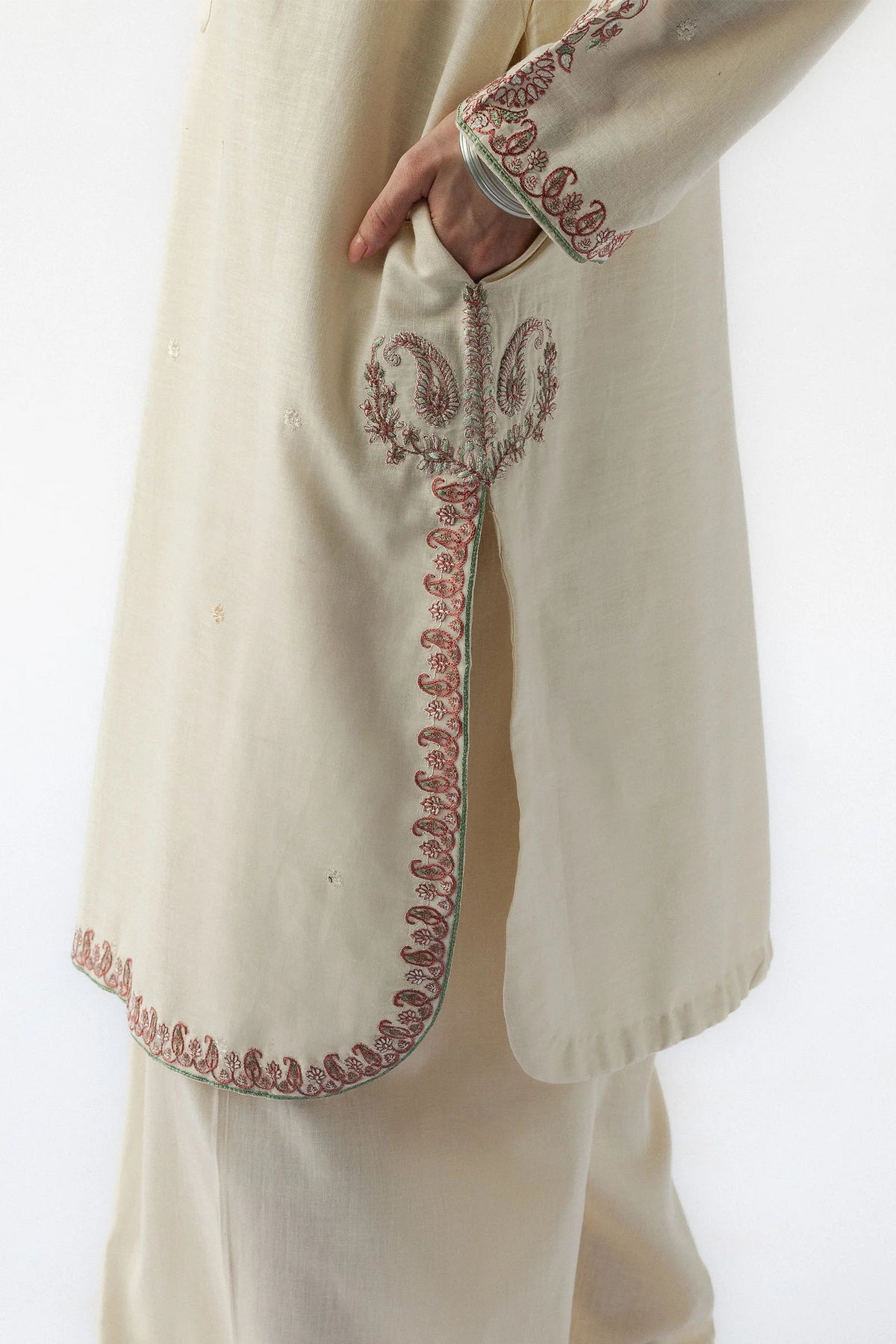 Frost | Basics A/W '25 | Zara Shahjahan