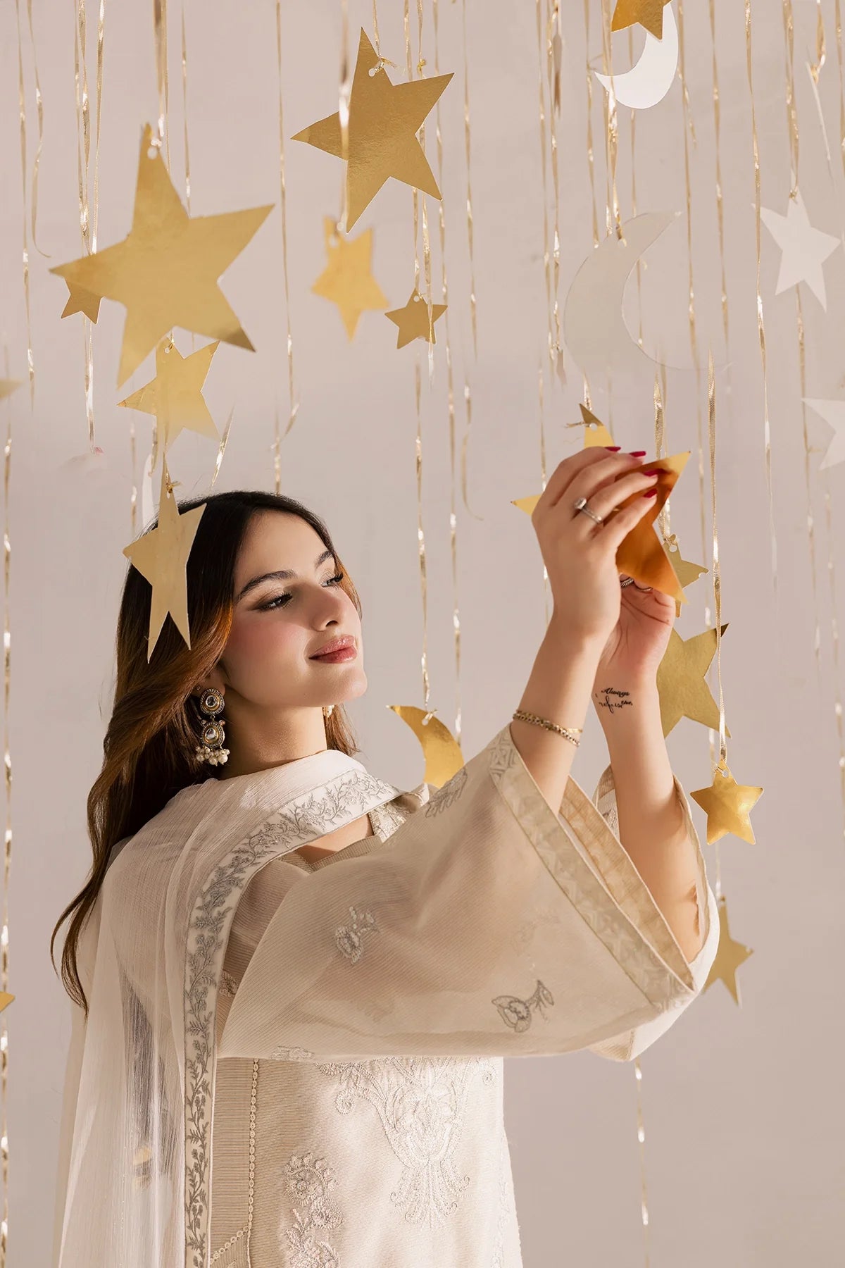 RE-28 | Crescent Dreams | VANYA