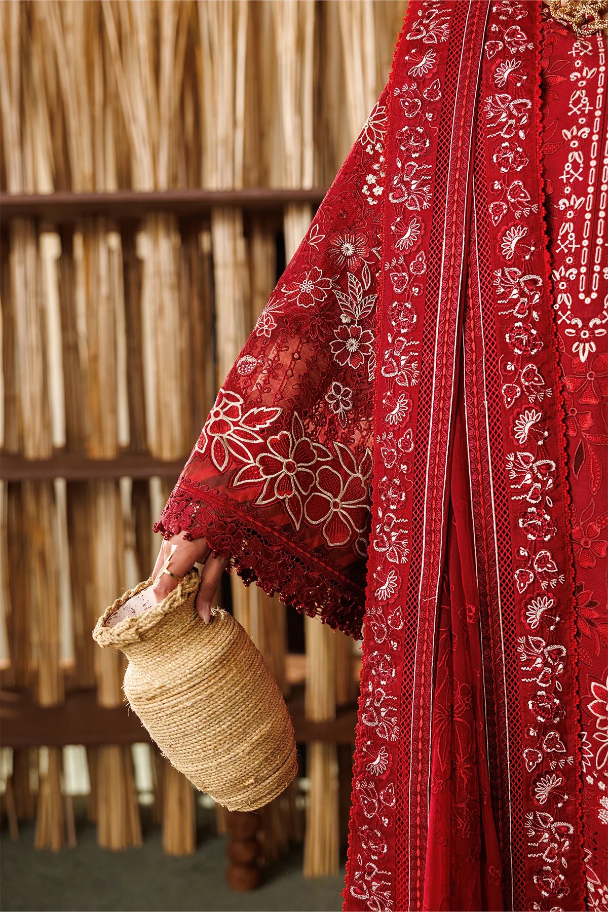 ELU26D05 | UNSTITCHED EID LAWN | Baroque