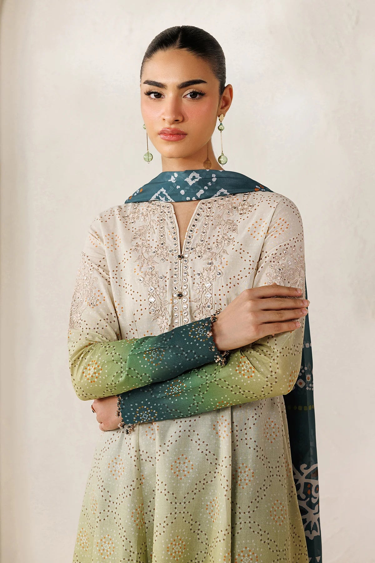 ESPR1345 | New In | Baroque