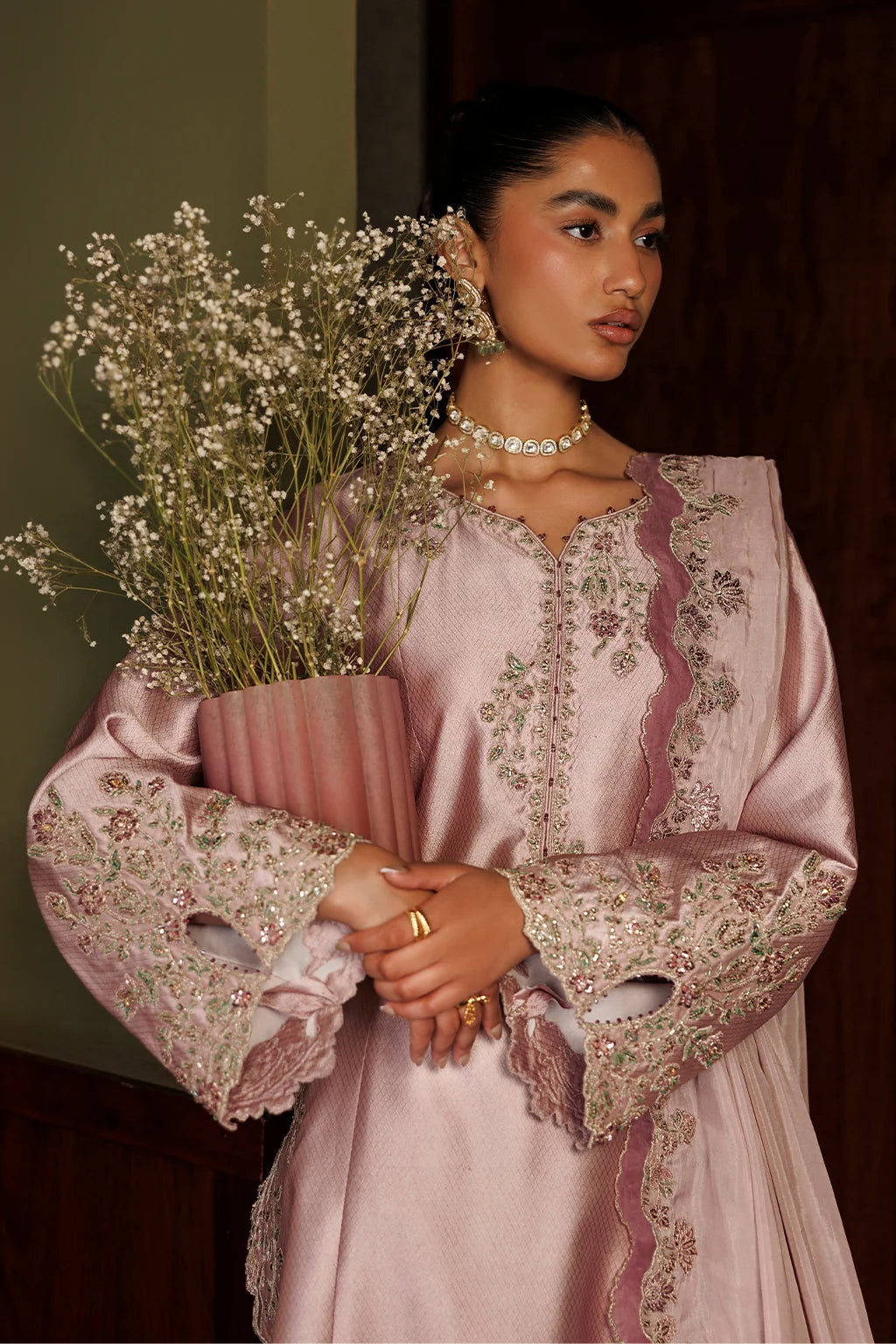 UE-719 Embroidered Jacquard Sheesha Silk | Festive Formals ‘26 | Iznik