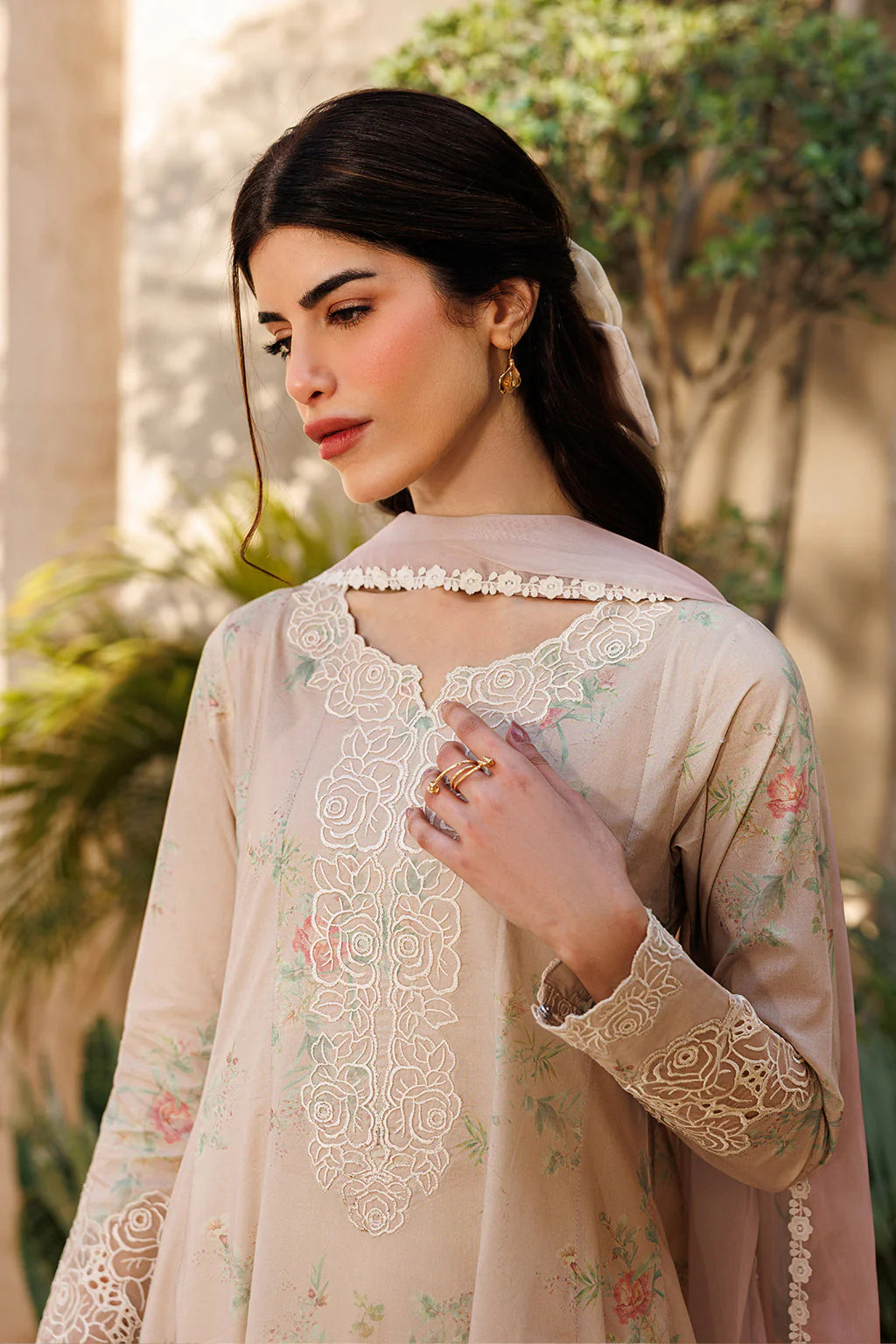 UE-673 Printed Lawn | Iznik