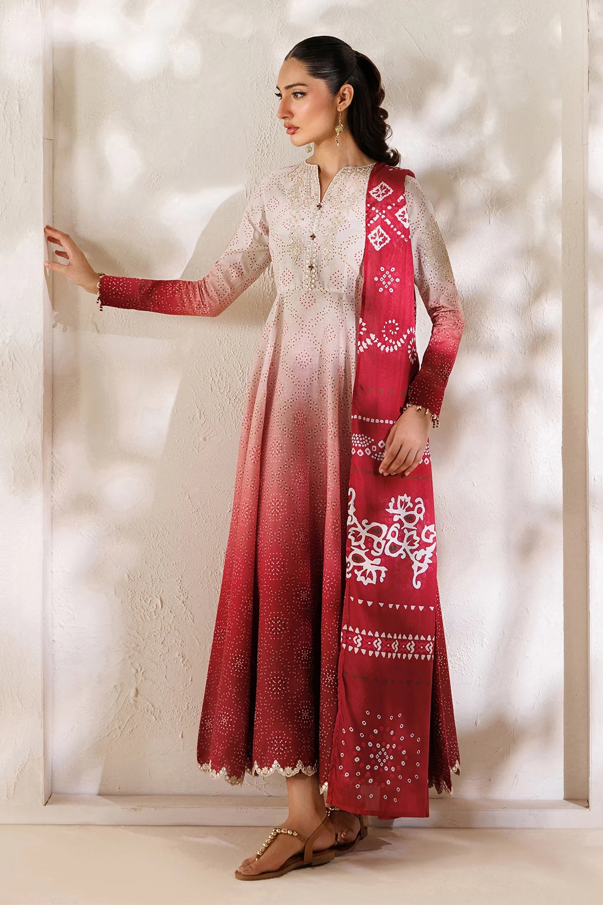 ESPR1346 | New In | Baroque