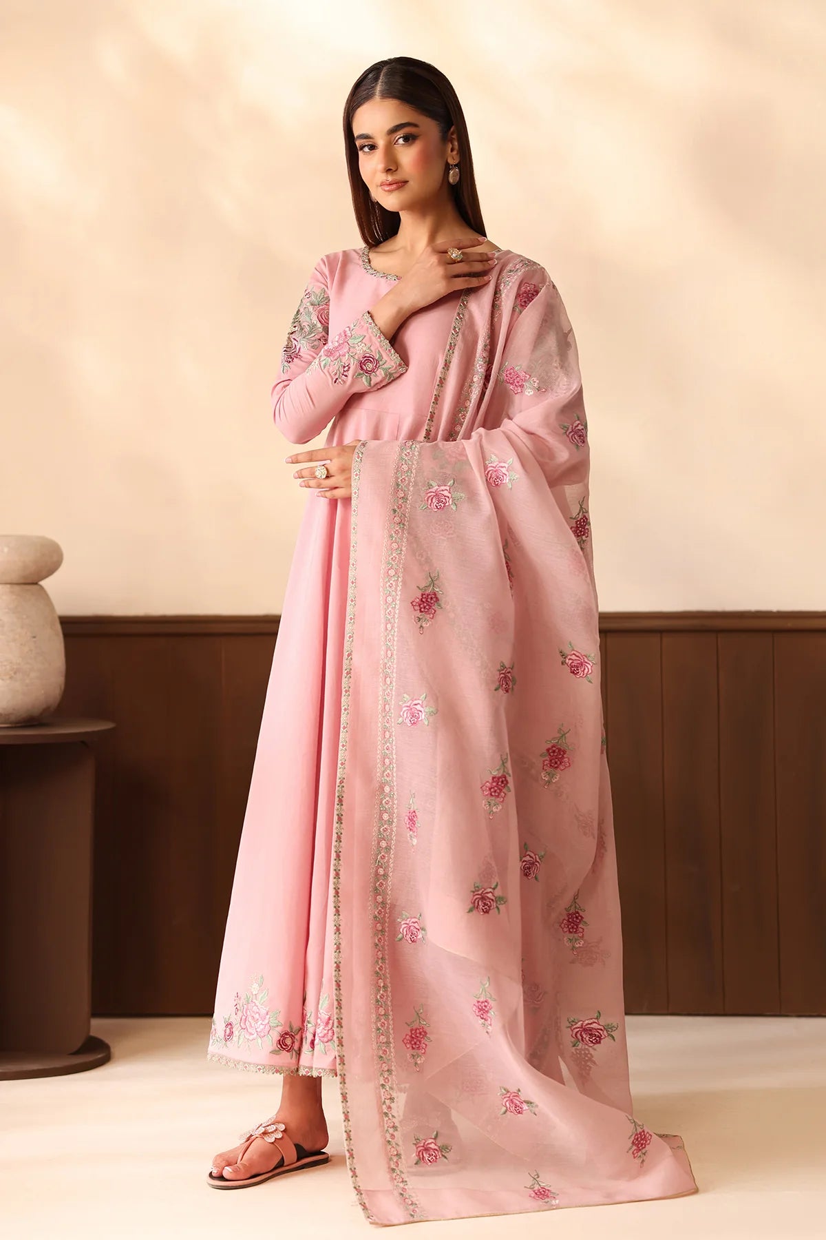 ESPR1354 | New In | Baroque